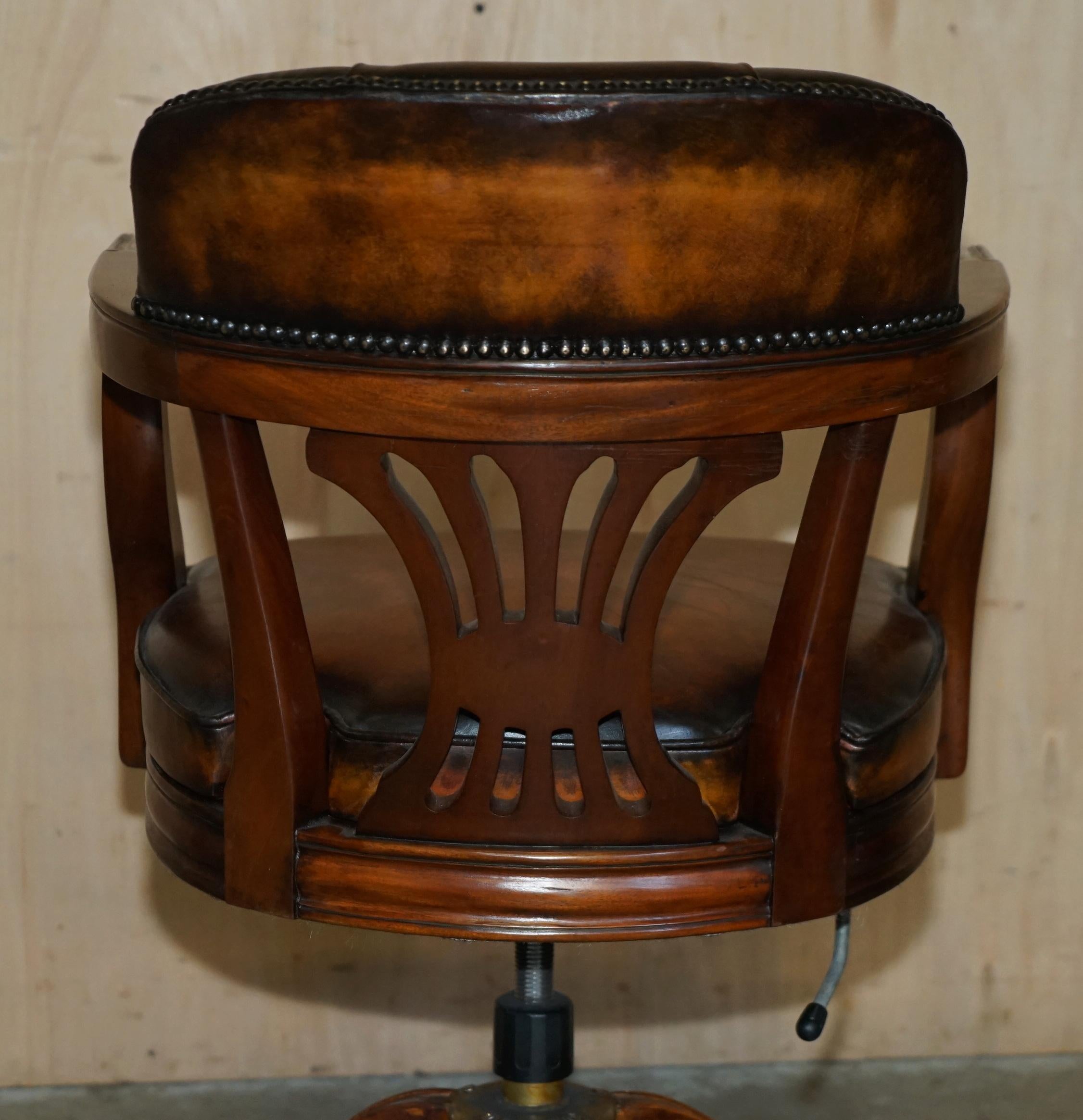 VINTAGE FULLY RESTORED DEEP CIGAR BROWN LEATHER SWiVEL CAPTAINS OFFICE CHAIR For Sale 7