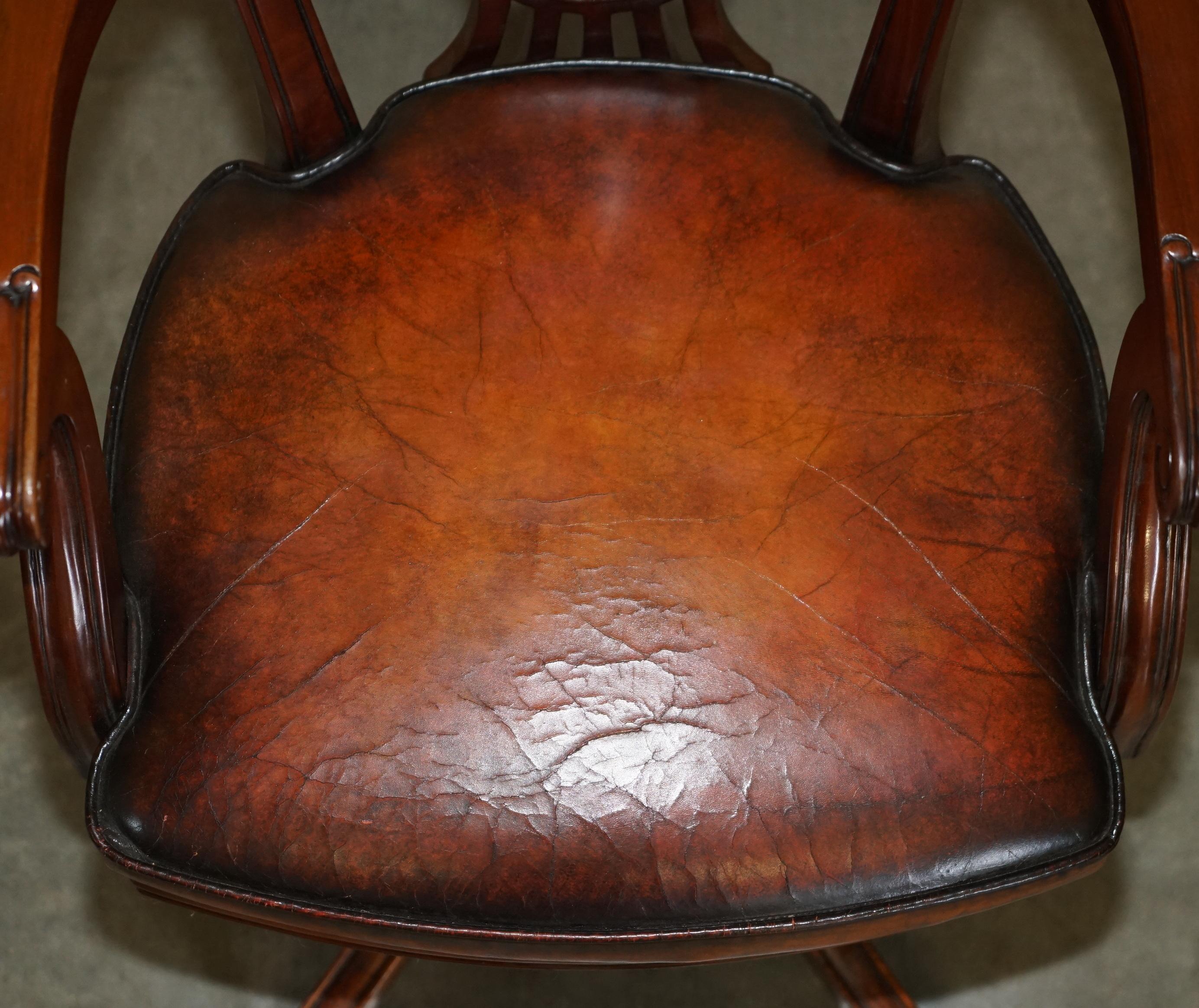 Leather VINTAGE FULLY RESTORED DEEP CIGAR BROWN LEATHER SWiVEL CAPTAINS OFFICE CHAIR For Sale
