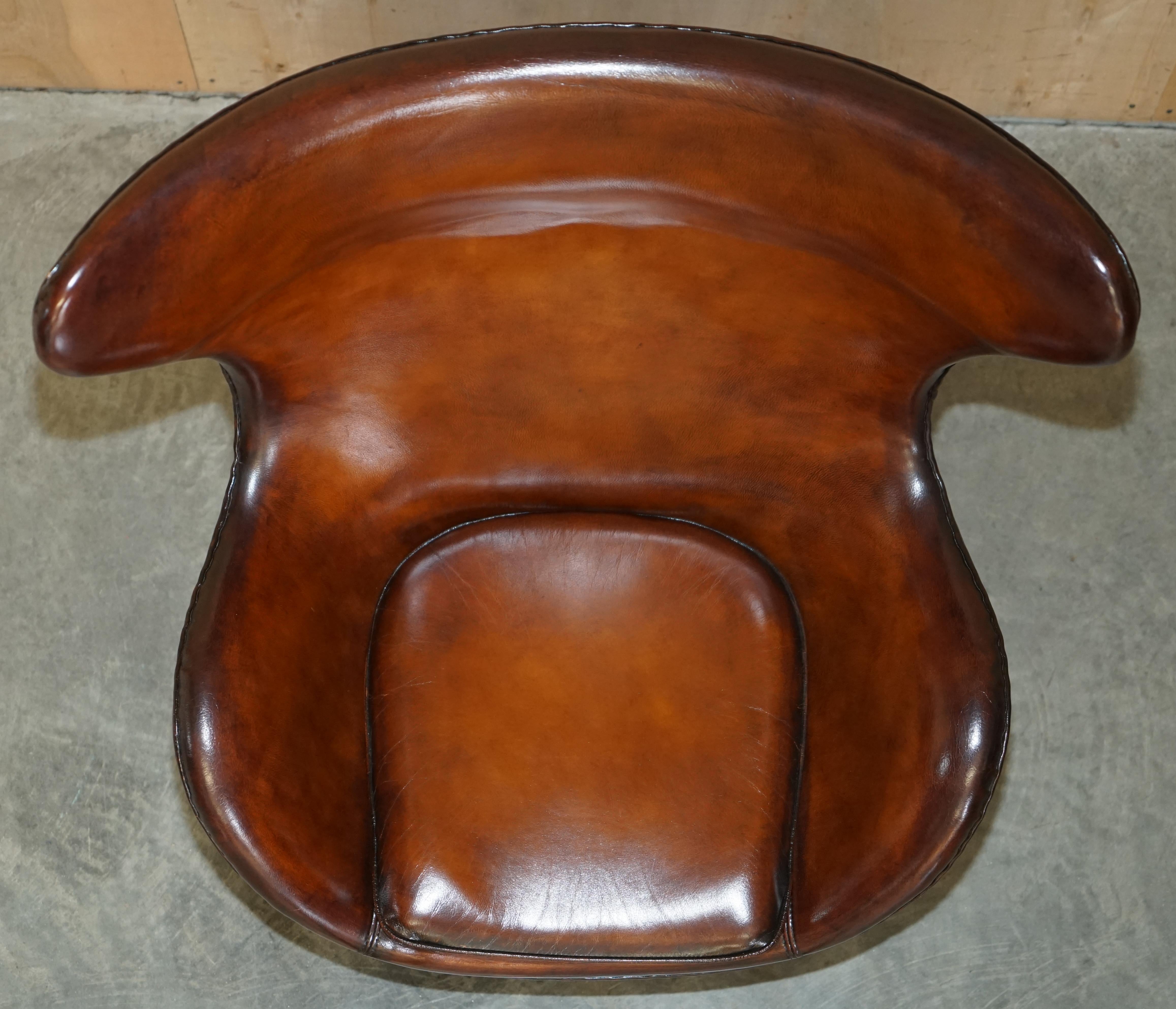 Chaise vintage entièrement restaurée de style Fritz Hansen en cuir Brown Whisky 9