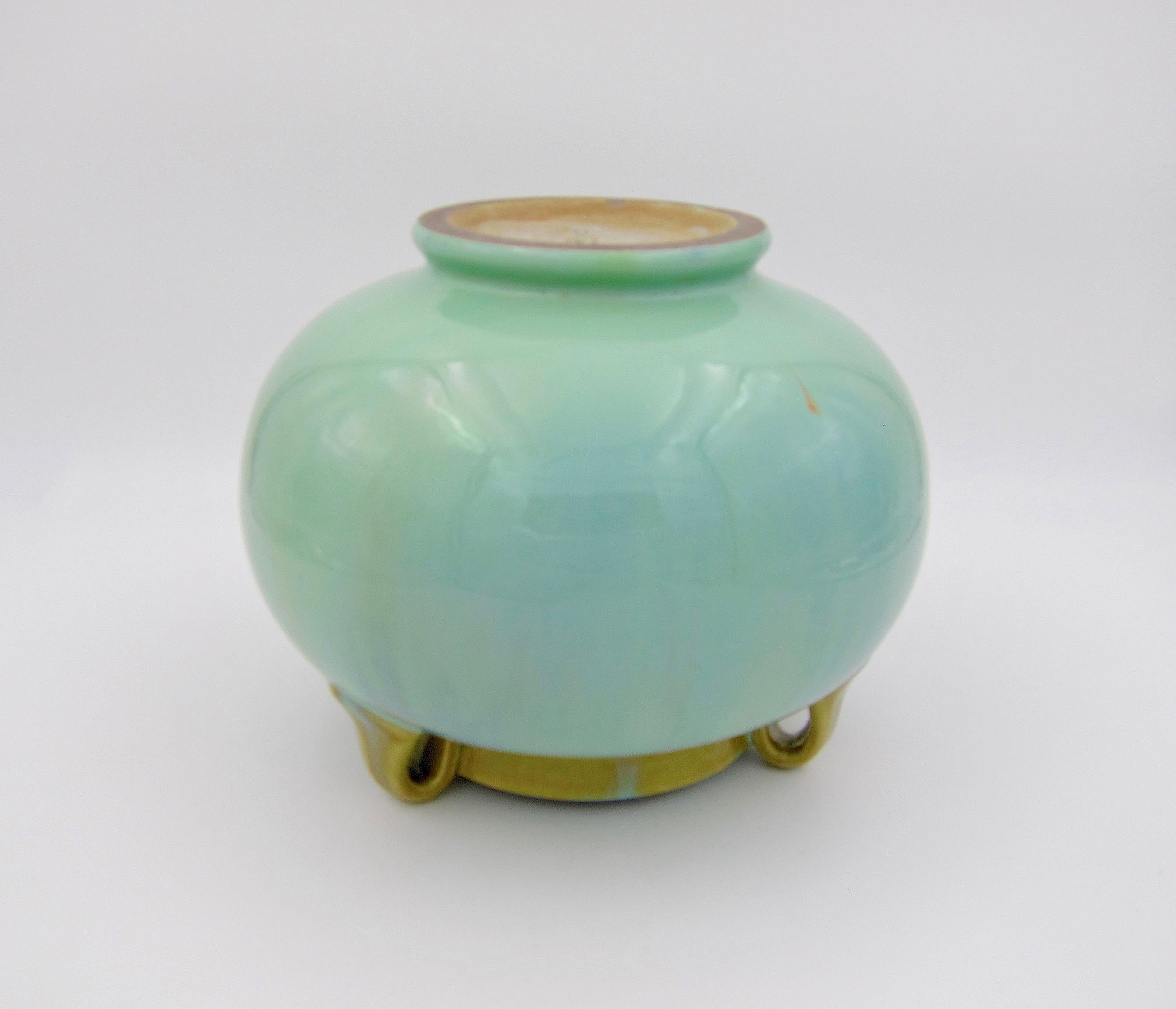 Vintage Fulper Pottery Three Handled Vase with a Flambé Glaze 3
