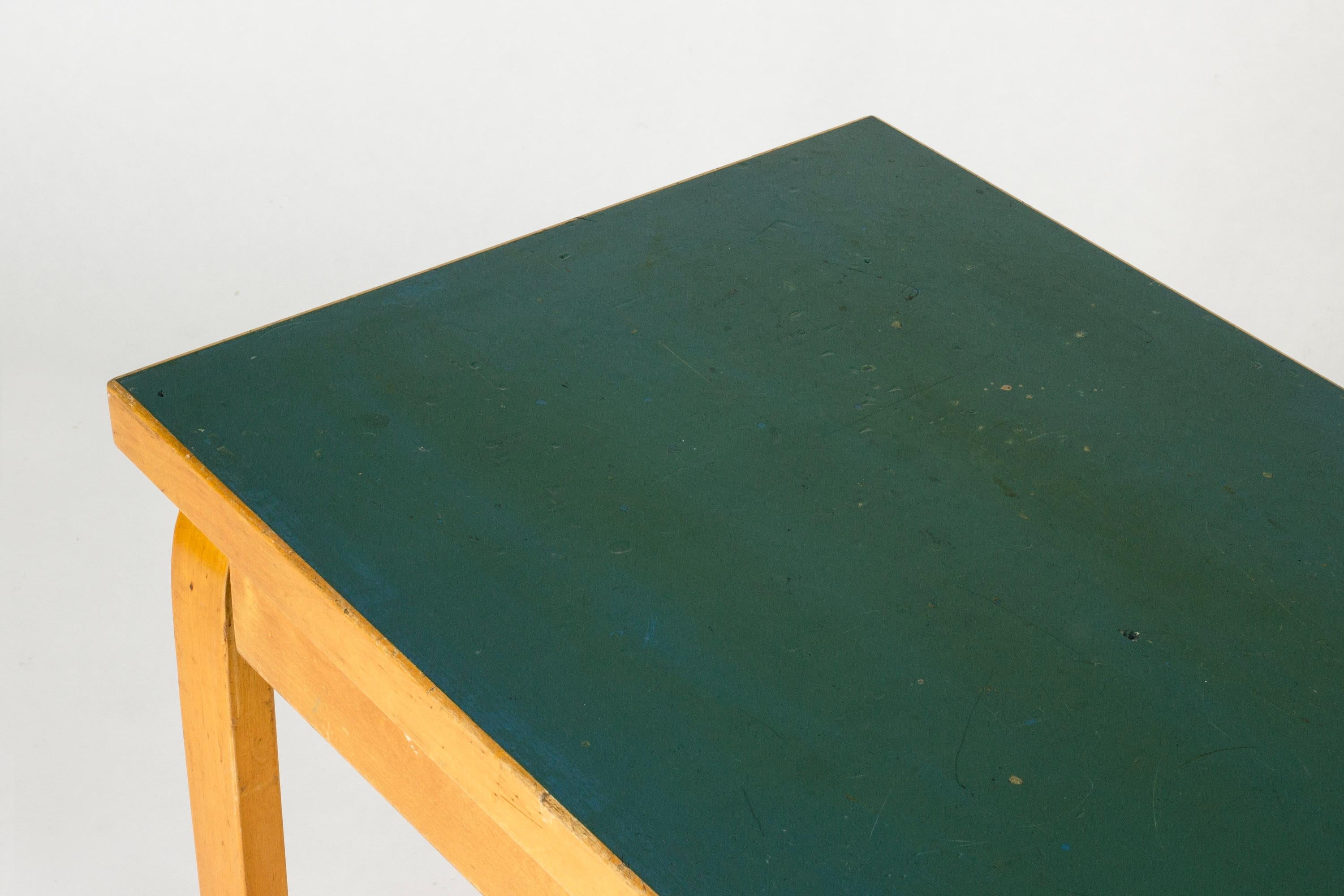 Vintage Functionalist Desk by Alvar Aalto, Artek, Finland, 1930s For Sale 2