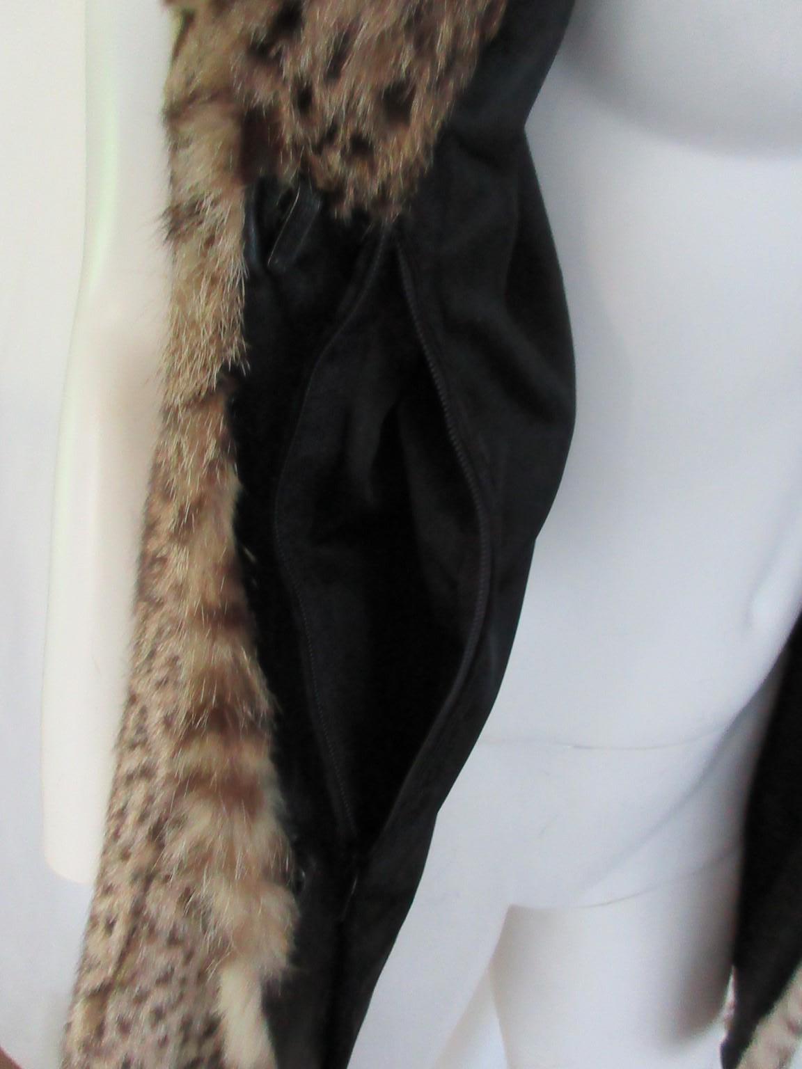 Vintage Fur Vest Sleeveless For Sale 2