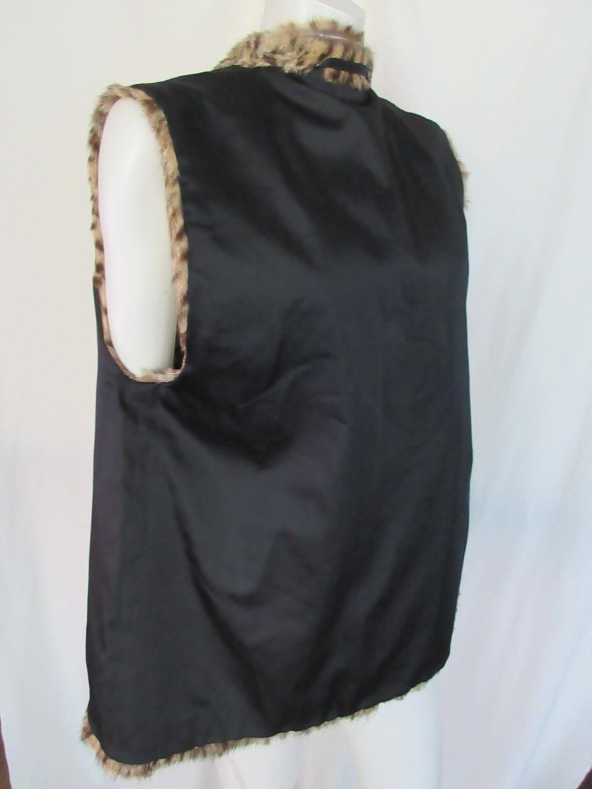 Vintage Fur Vest Sleeveless For Sale 3