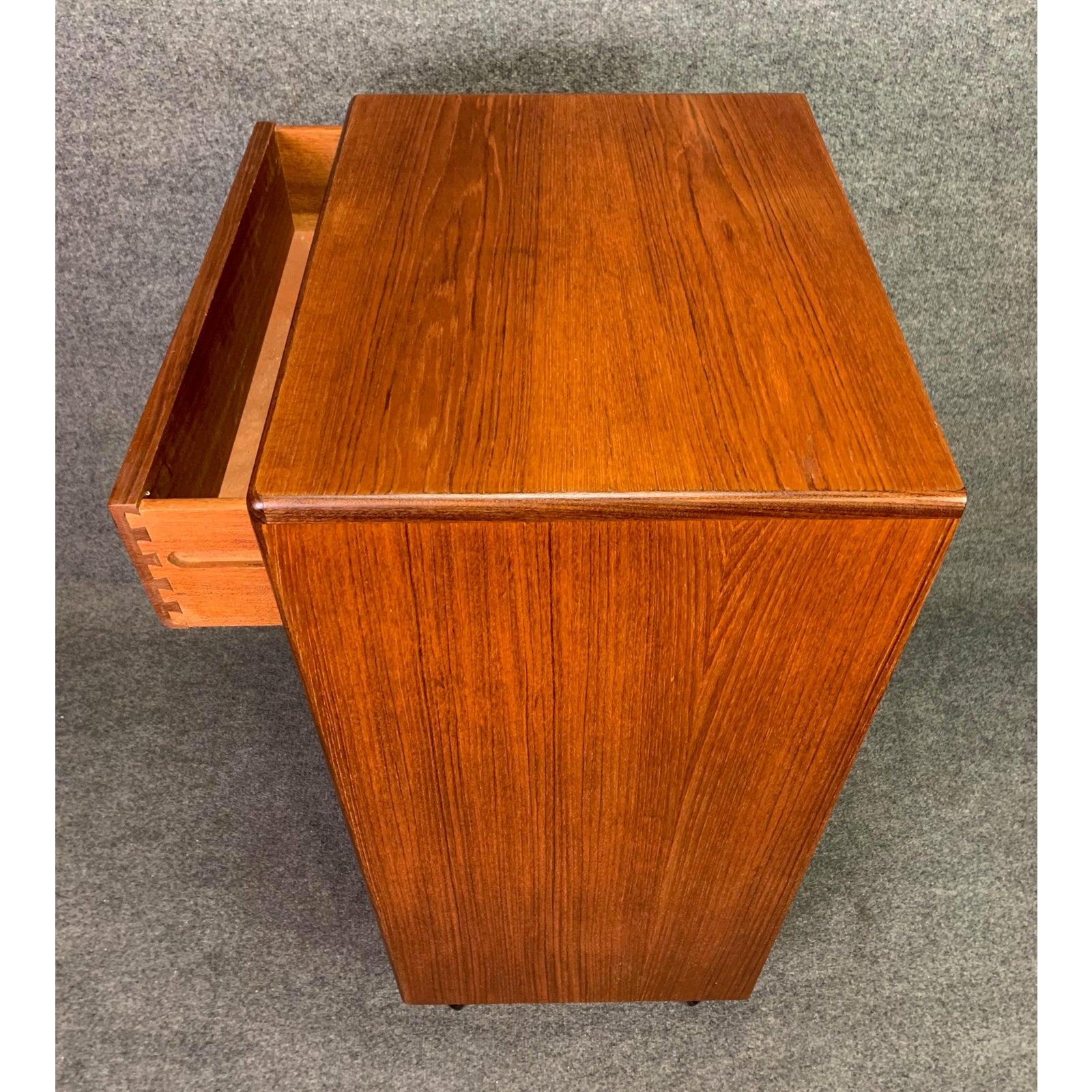 Vintage G Plan British Mid-Century Modern Teak Highboy Dresser 1