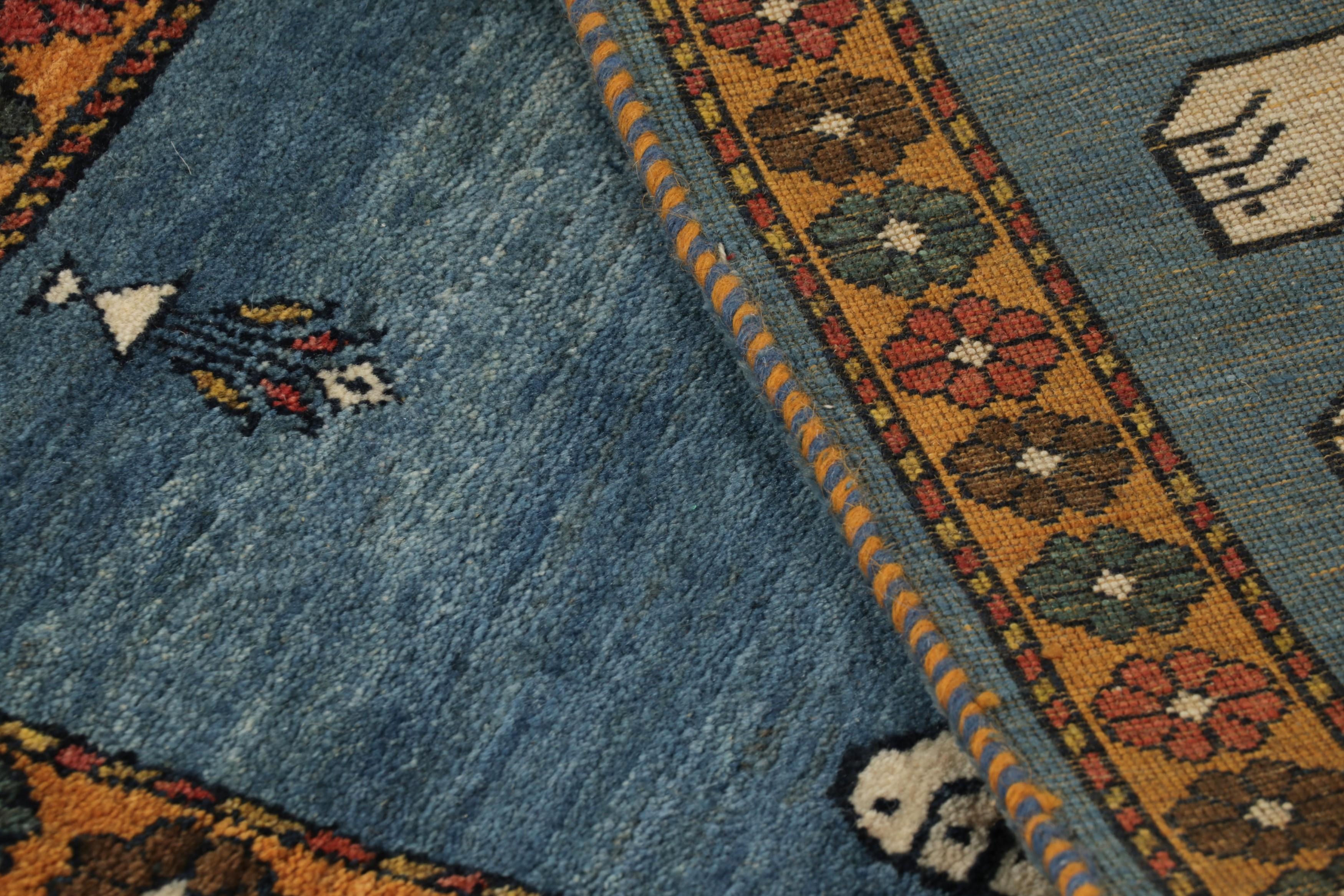 Metà XX secolo Tappeto persiano Gabbeh vintage, blu con leone pittorico beige - Rug & Kilim in vendita