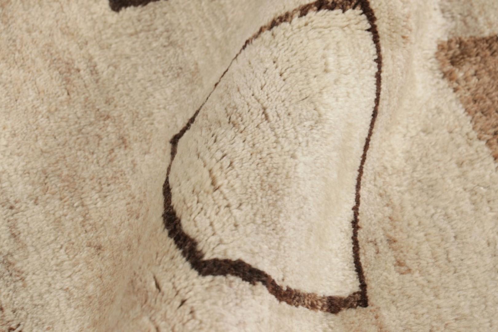Alfombra persa Gabbeh vintage en beige-marrón con motivos geométricos - Rug & Kilim en Bueno estado para la venta en Long Island City, NY