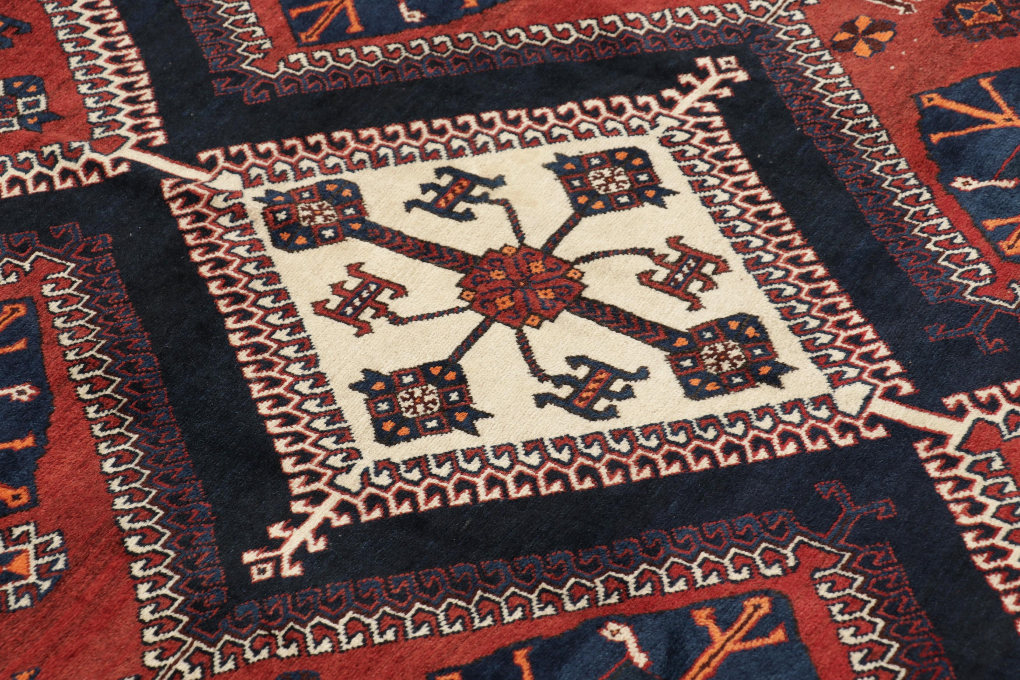 Vintage Gabbeh Perserteppich in Schwarz-Braun Geometrische Medaillons - Rug & Kilim (Mitte des 20. Jahrhunderts) im Angebot