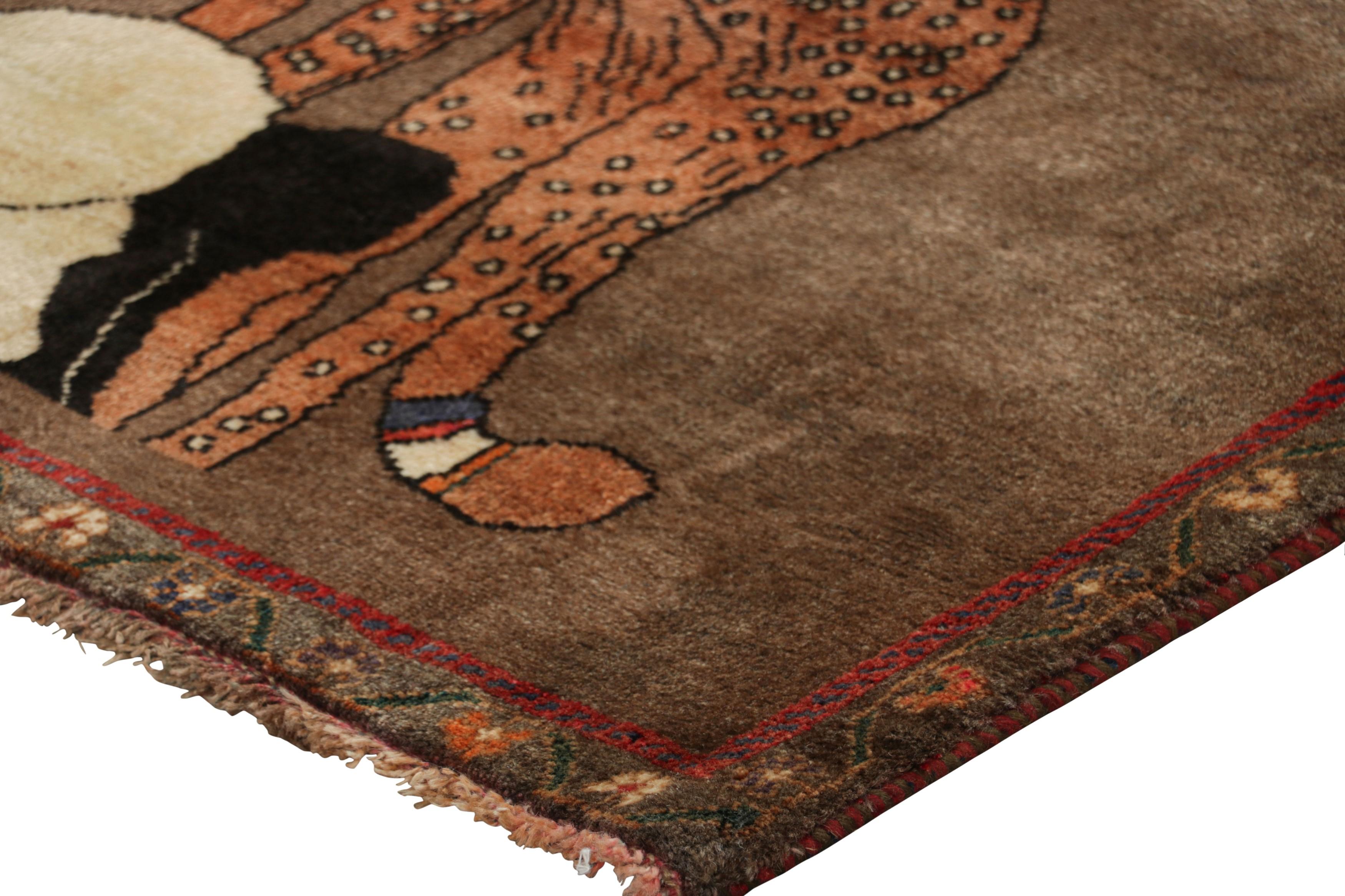 Vintage Gabbeh Perserteppich in Braun mit Gepardenmotiv - Rug & Kilim im Zustand „Gut“ im Angebot in Long Island City, NY