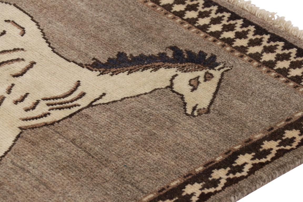 Alfombra Persa Gabbeh Vintage, Beige y Marrón - Rug & Kilim Tribal en venta