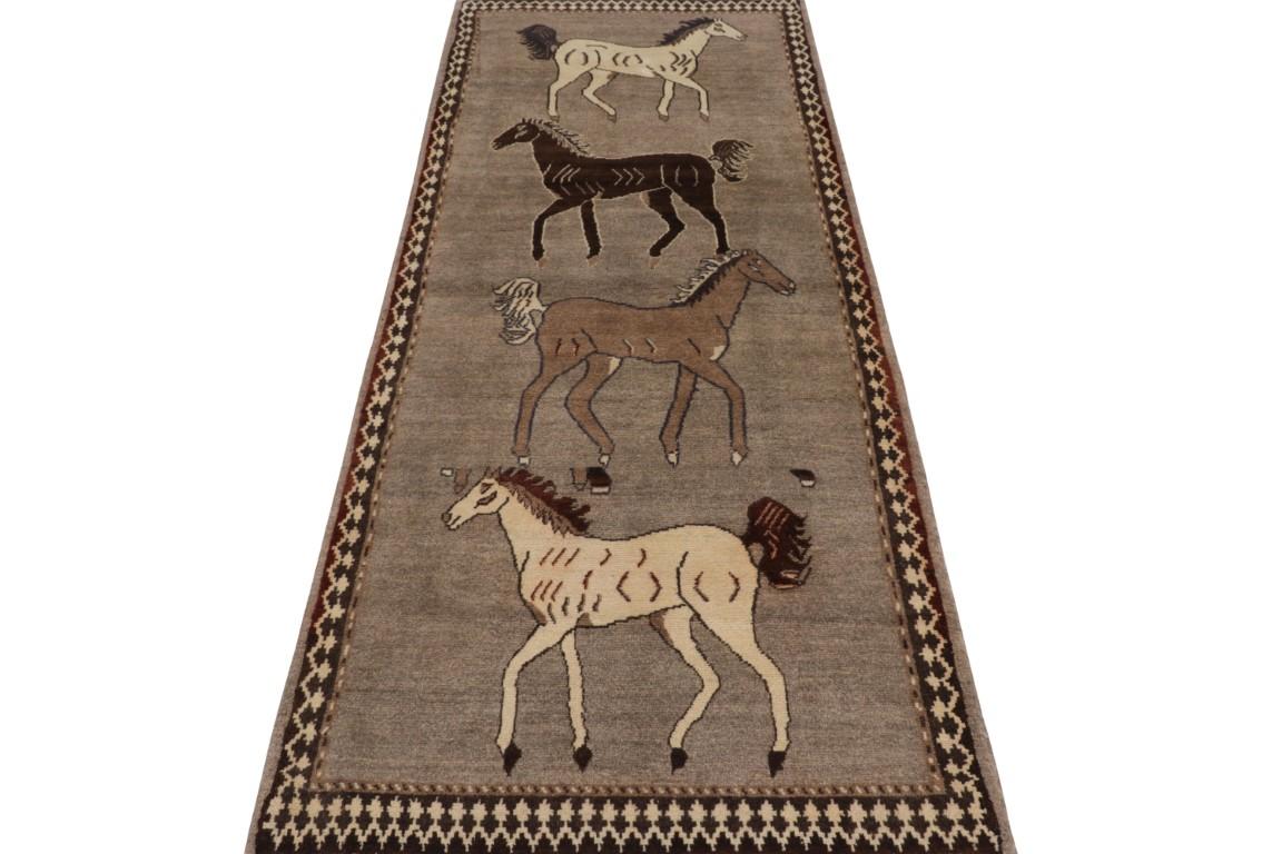 Alfombra Persa Gabbeh Vintage, Beige y Marrón - Rug & Kilim Anudado a mano en venta