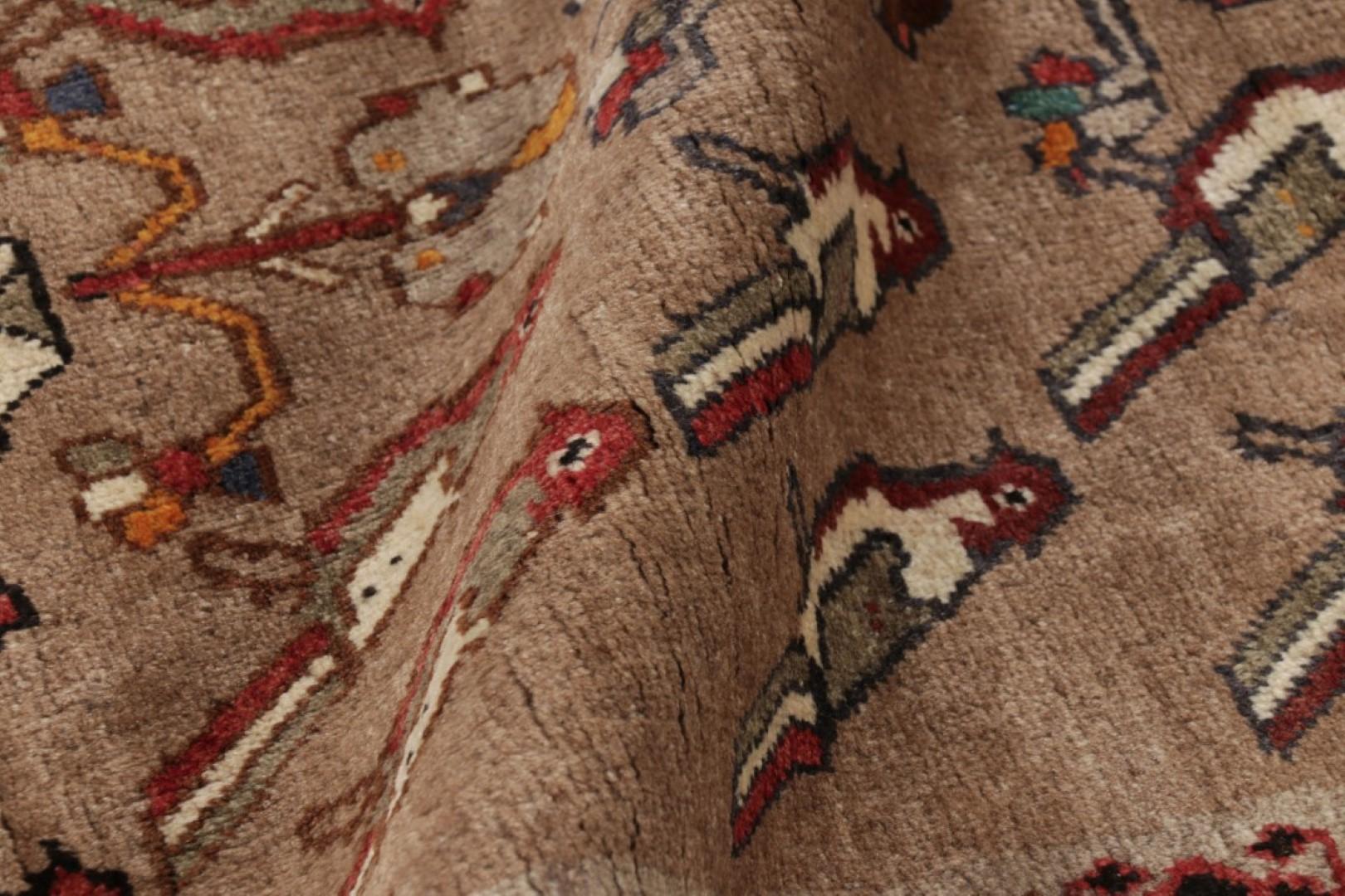 Alfombra persa vintage Gabbeh, topo y pájaros rojos - Rug & Kilim mediados del siglo XX en venta