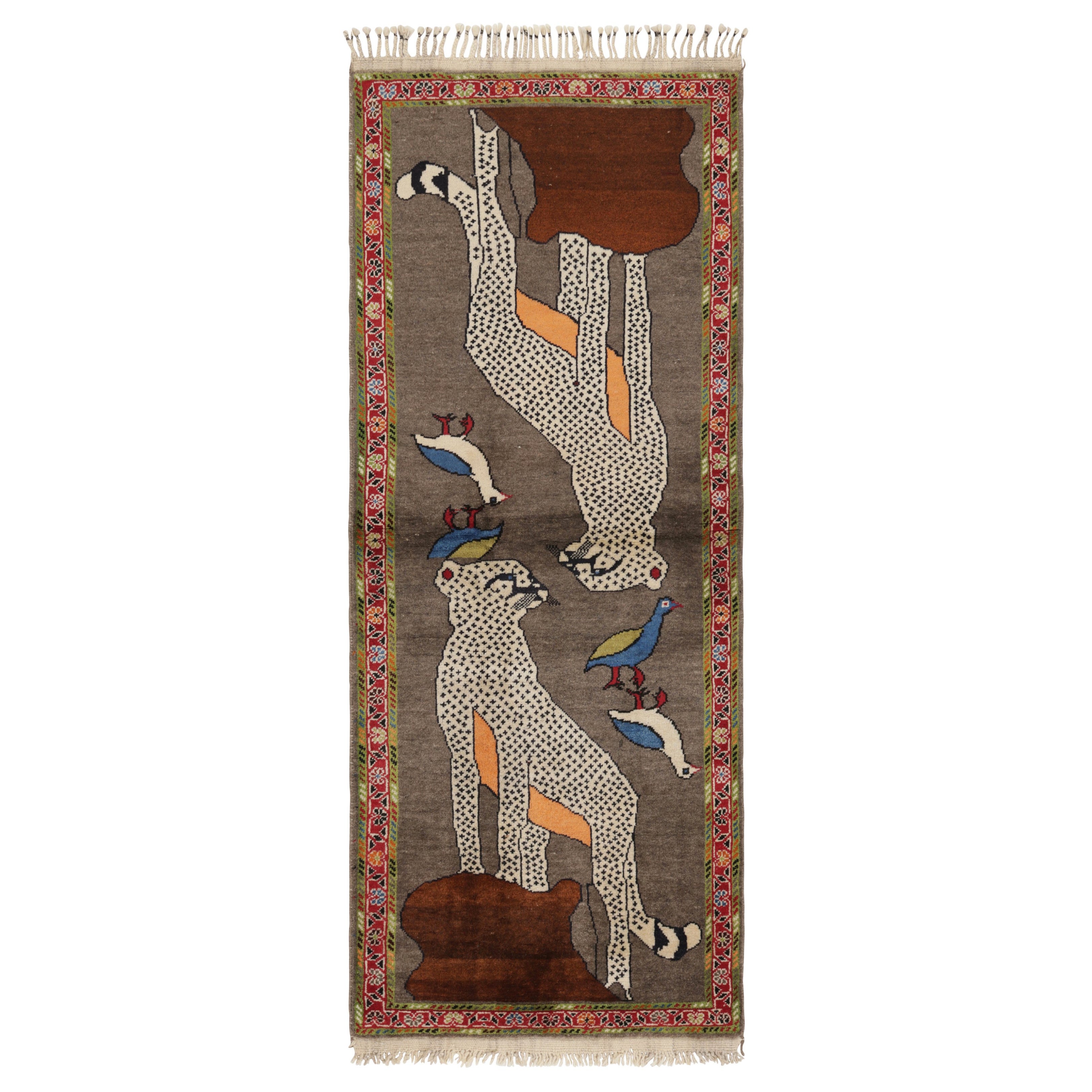 Vintage Gabbeh Persischer Läufer Teppich mit Stammestierbildern - Rug & Kilim