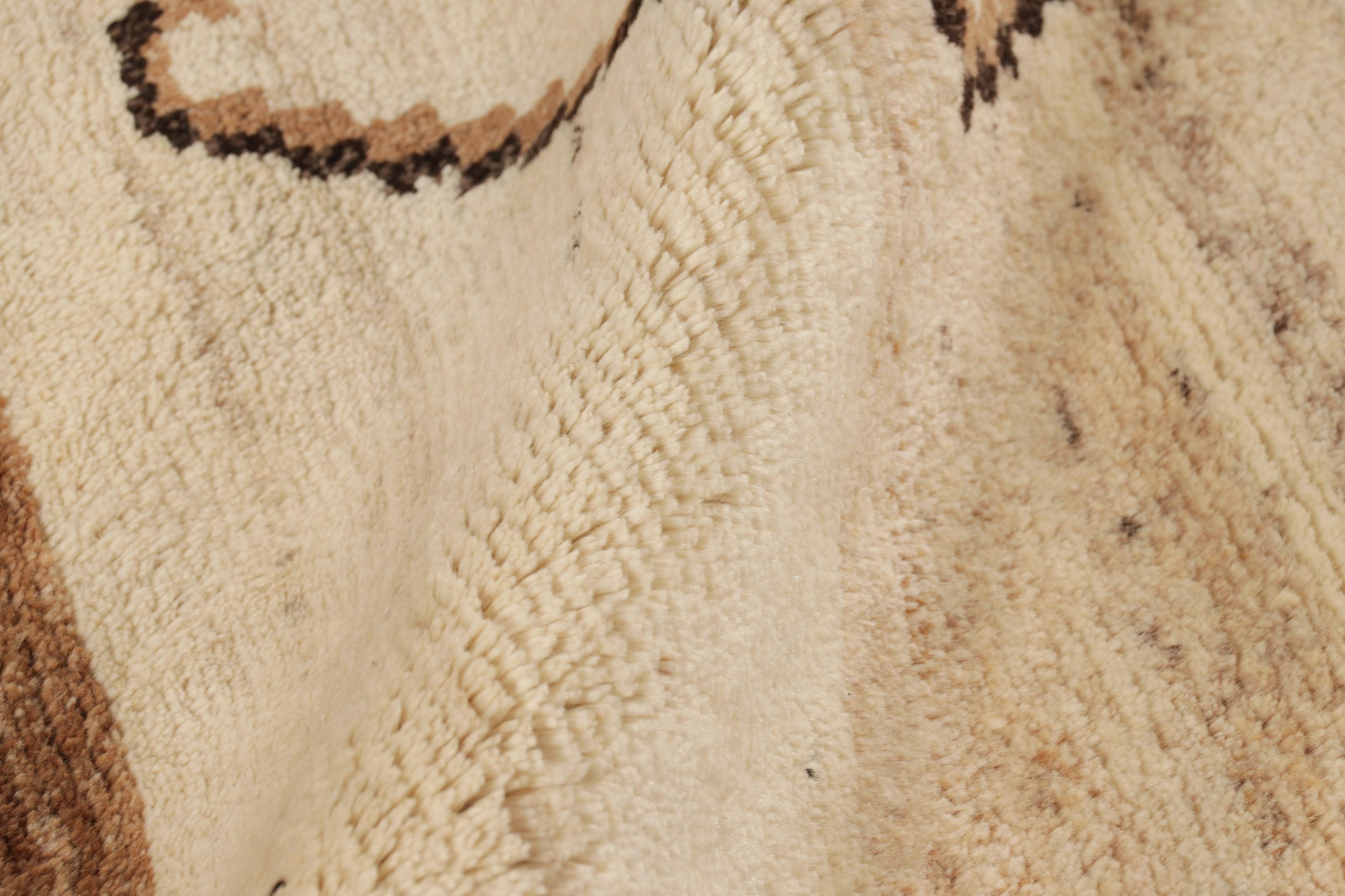 Vintage Gabbeh Persischer Stammes-Teppich, Beige-Braun Diamant-Medaillons - Rug & Kilim im Angebot 1