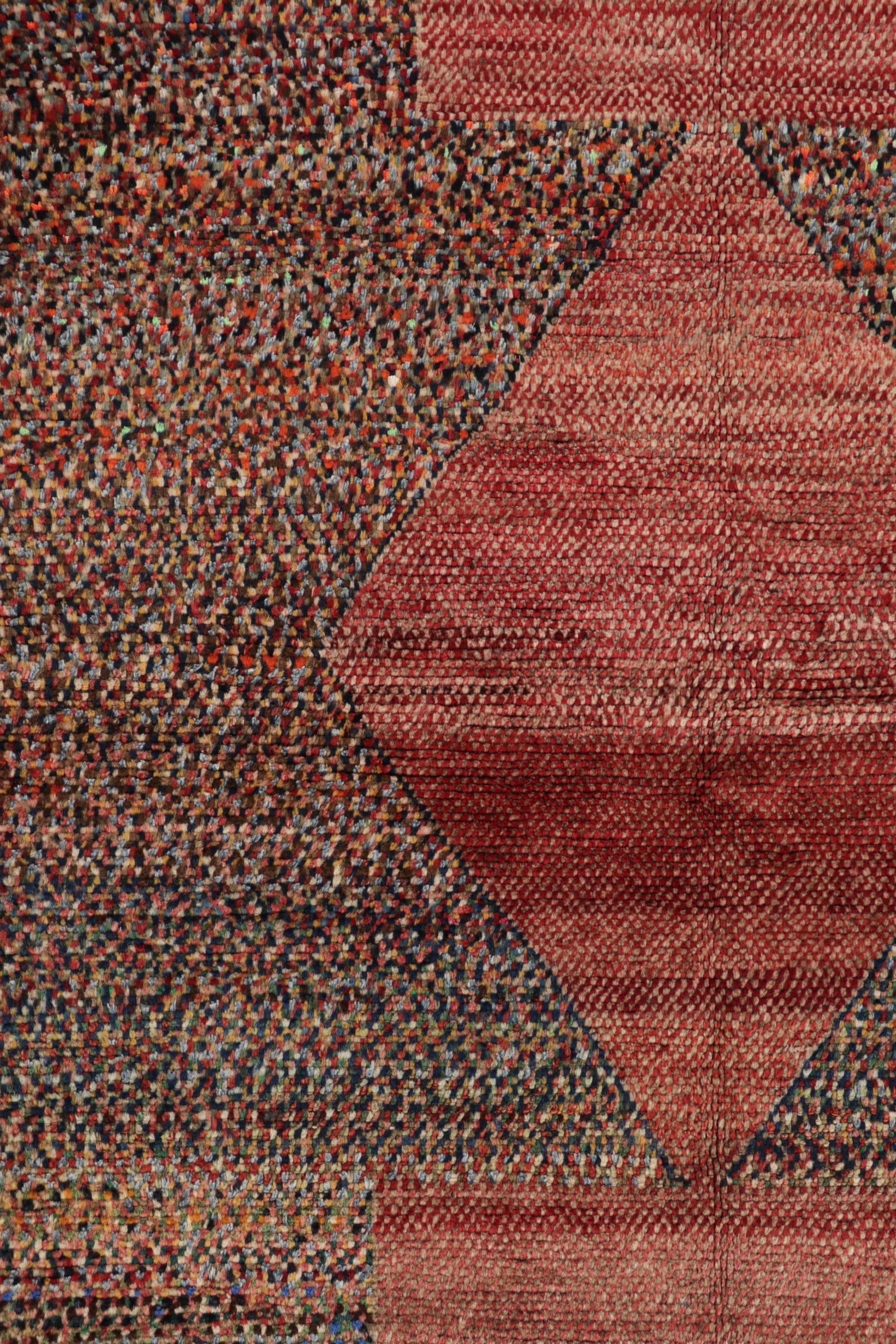 Alfombra Tribal Persa Gabbeh Vintage, Marrón con Medallón Rosa - Rug & Kilim mediados del siglo XX en venta