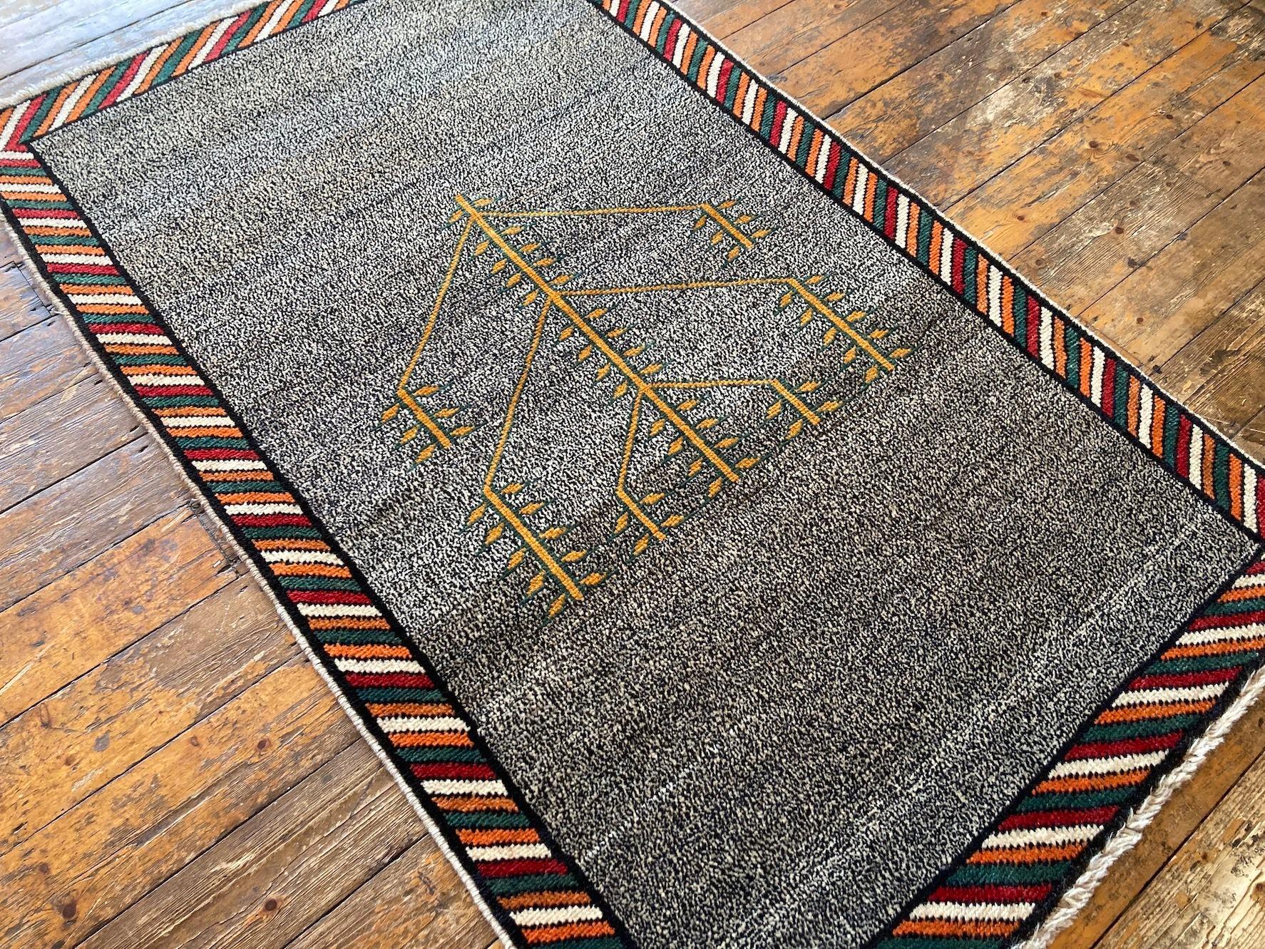 Gabbeh Vintage Gabbeh Teppich 1,84 m x 1,12 m (Wolle) im Angebot
