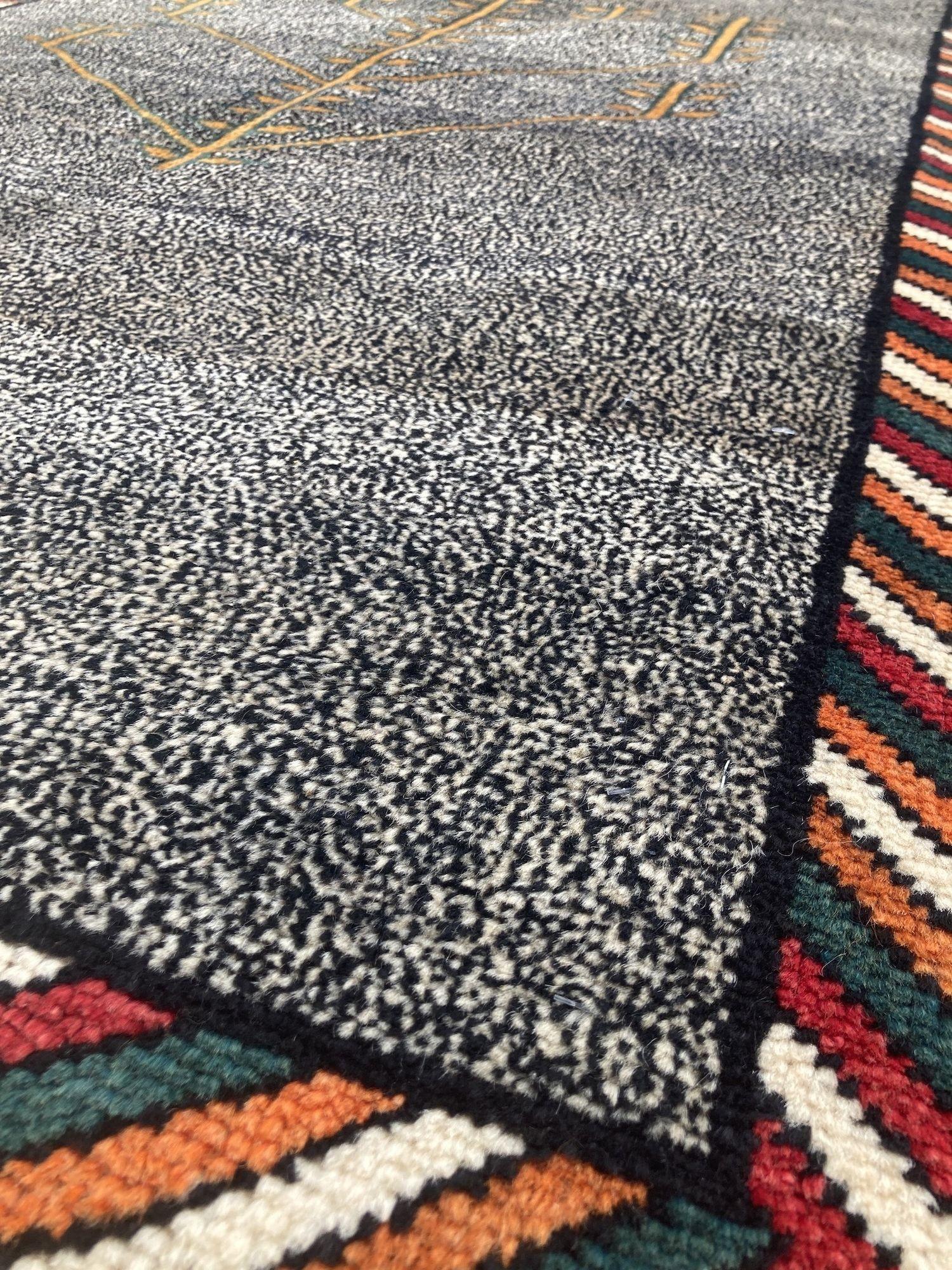 Gabbeh Vintage Gabbeh Teppich 1,84 m x 1,12 m im Angebot 3