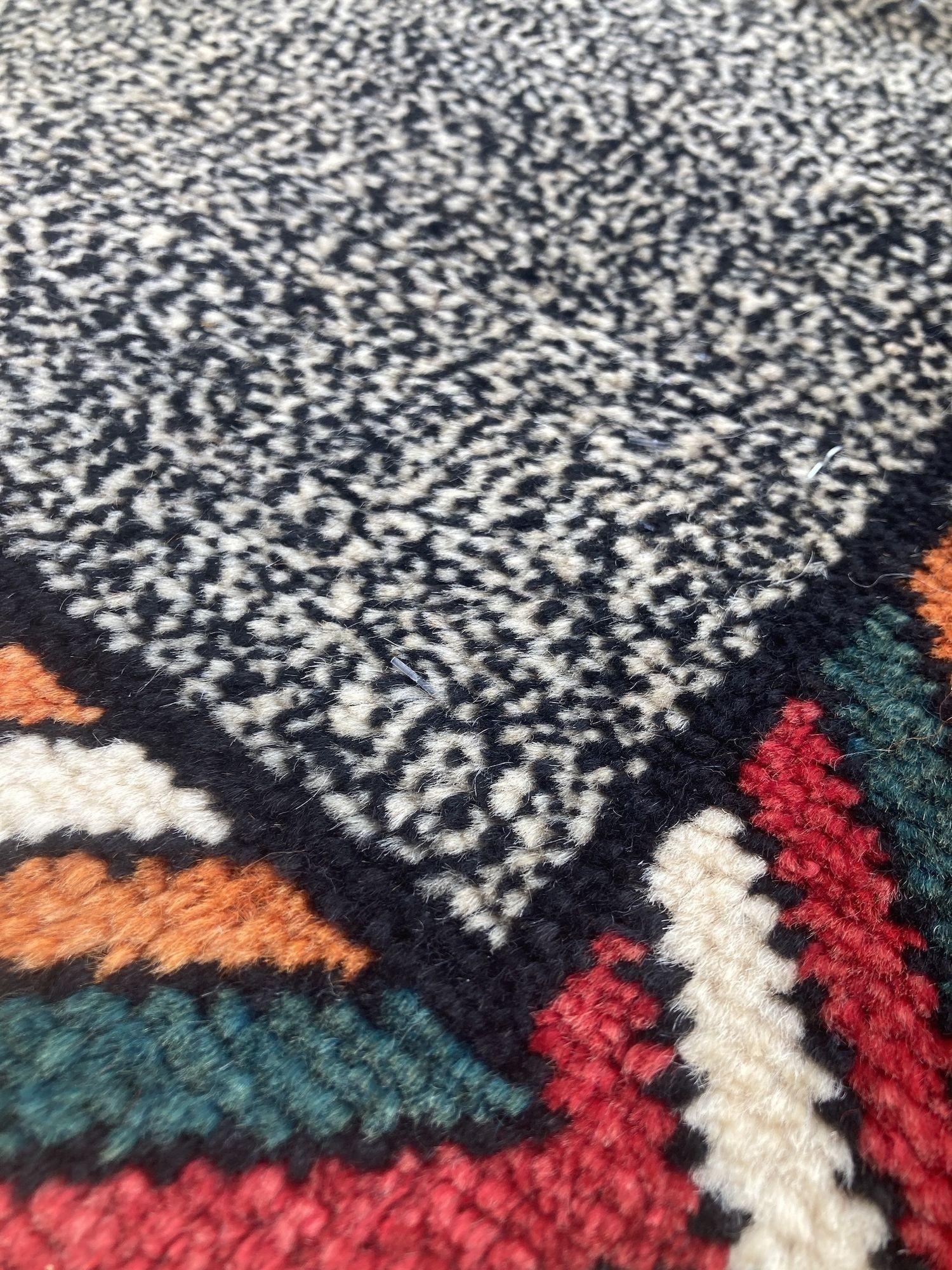 Gabbeh Vintage Gabbeh Teppich 1,84 m x 1,12 m im Angebot 4
