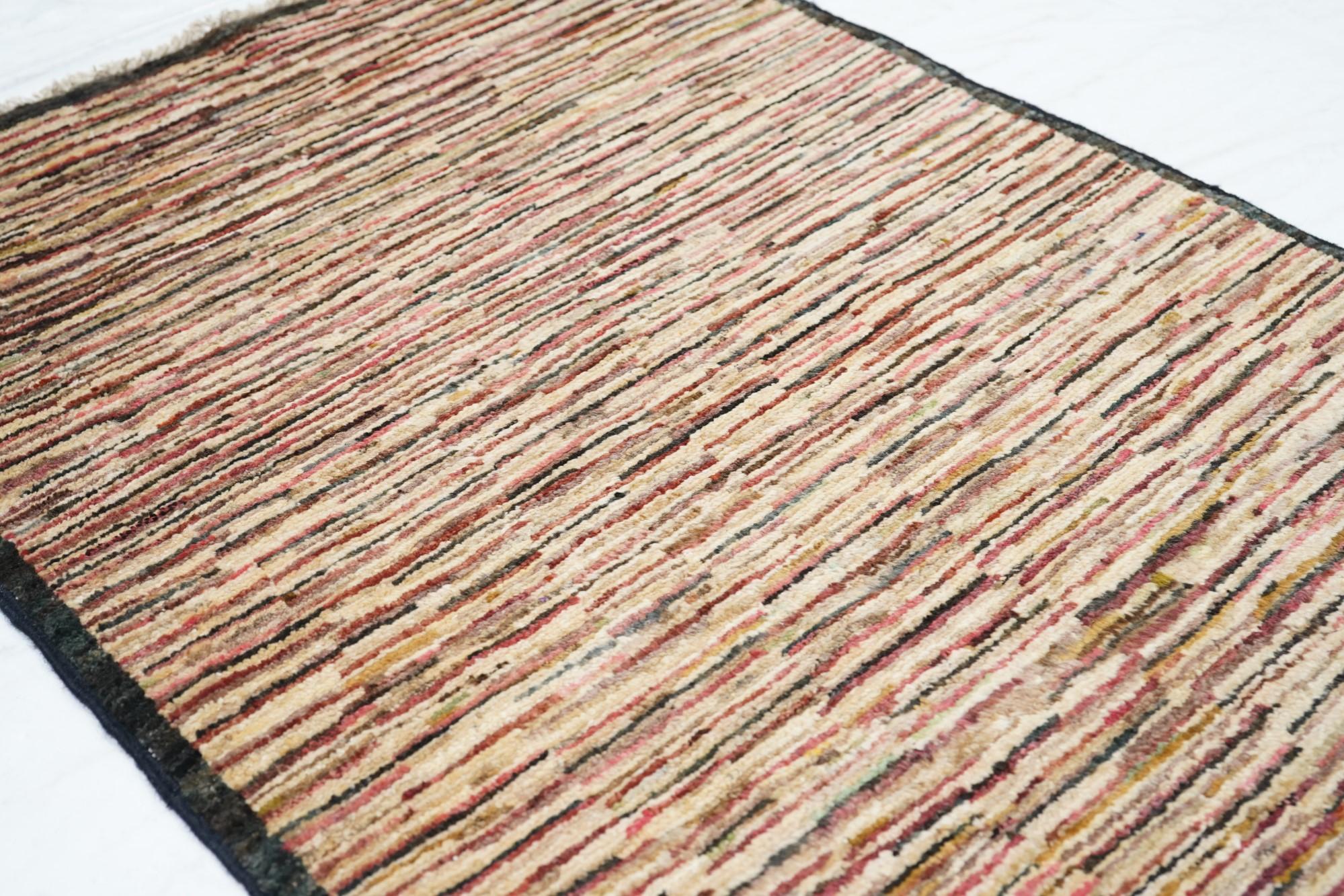Gabbeh-Teppich 2'8'' x 4'2'' (Wolle) im Angebot