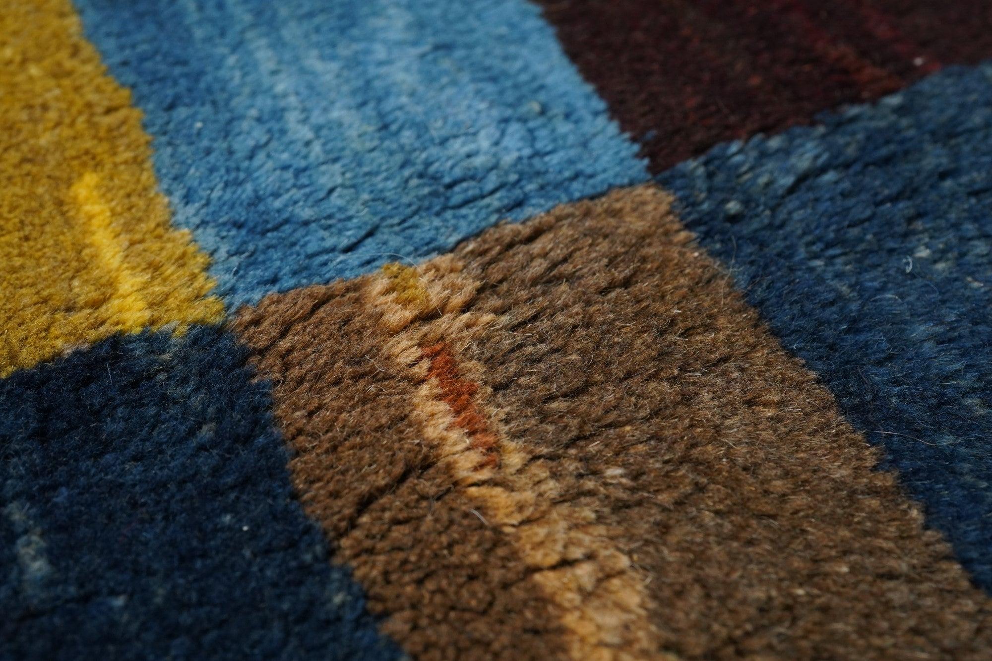 Vintage Gabbeh Rug 4'6'' x 6'4'' For Sale 1