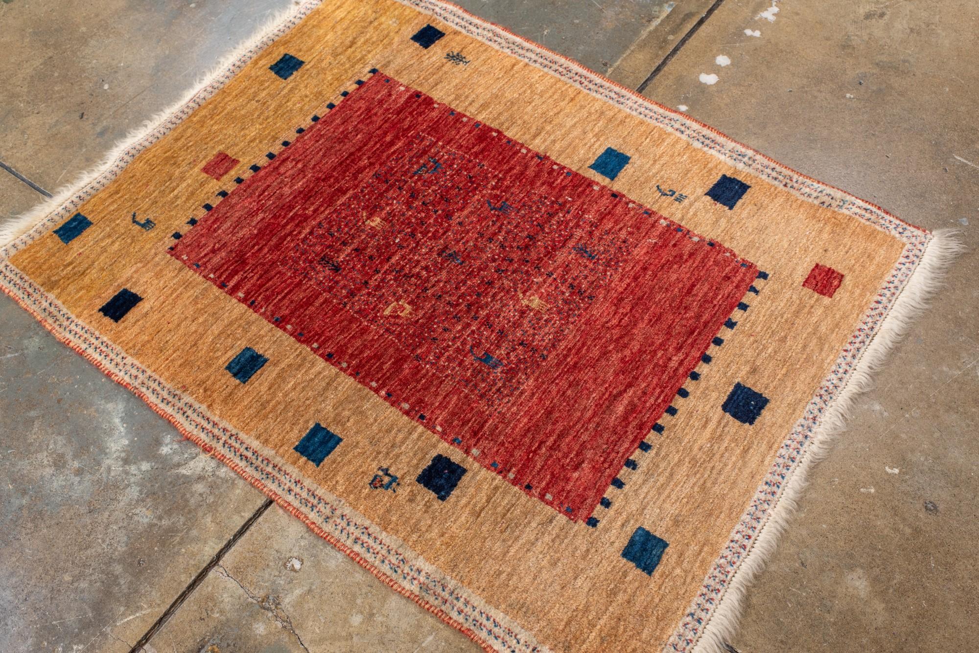 20th Century Vintage Gabbeh Rug with Minimalist Tribal Motifs For Sale