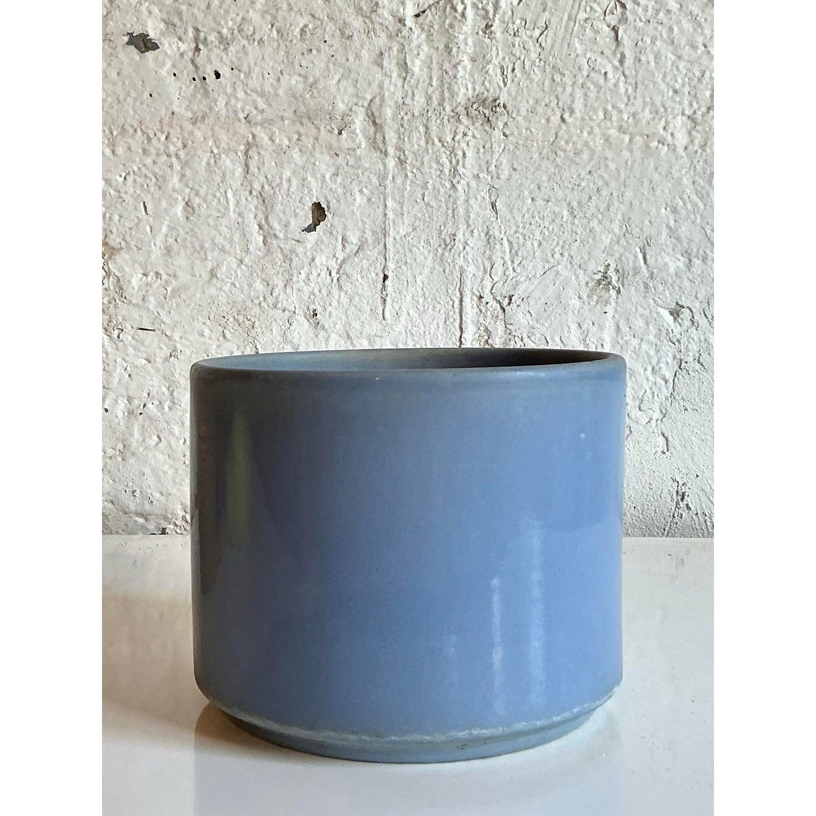Vintage Gainey Lavender C8 Pottery Planter Bon état - En vente à West Palm Beach, FL