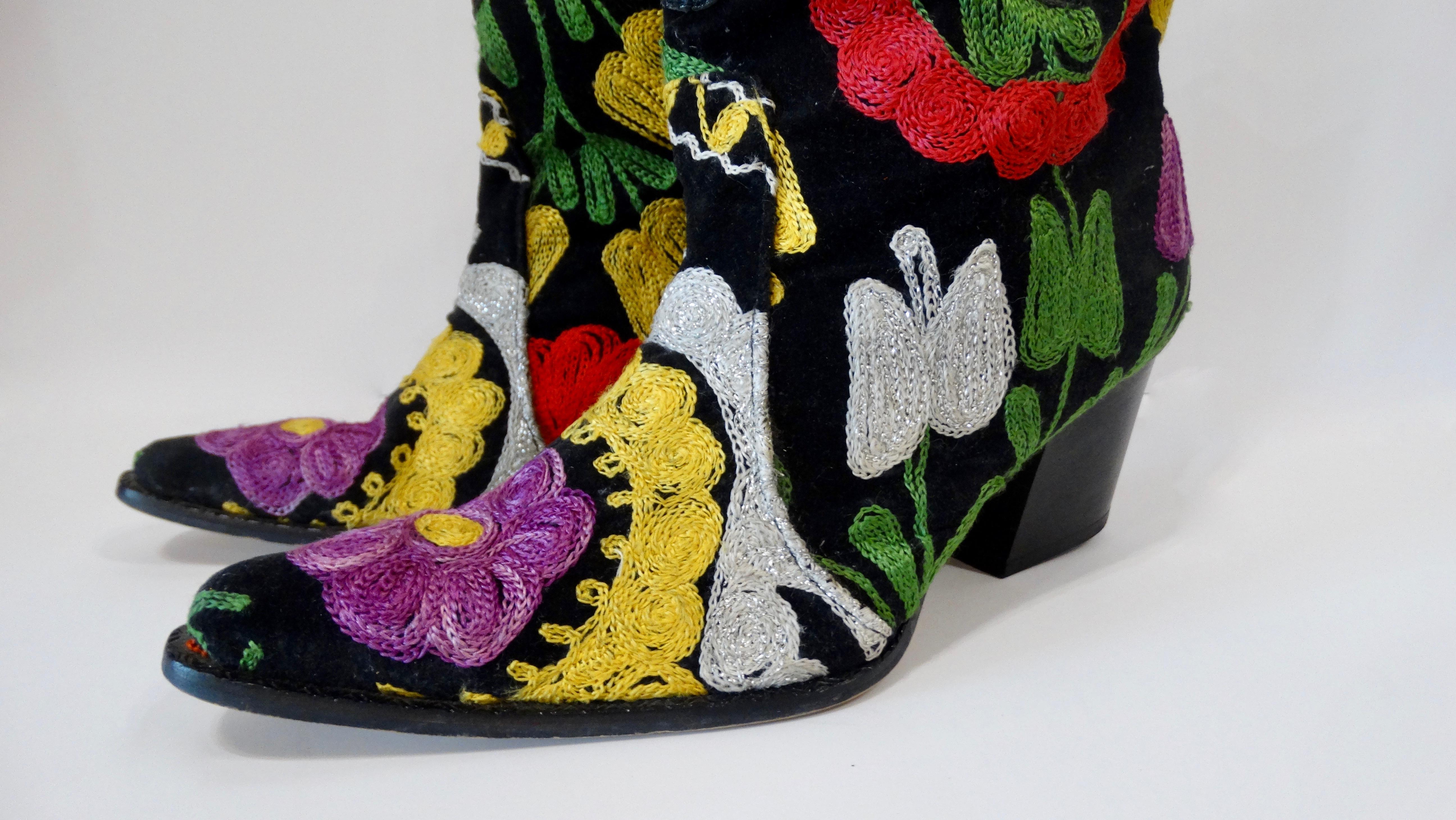 Black Galeri Cengiz Floral Embroidered Cowboy Booties 
