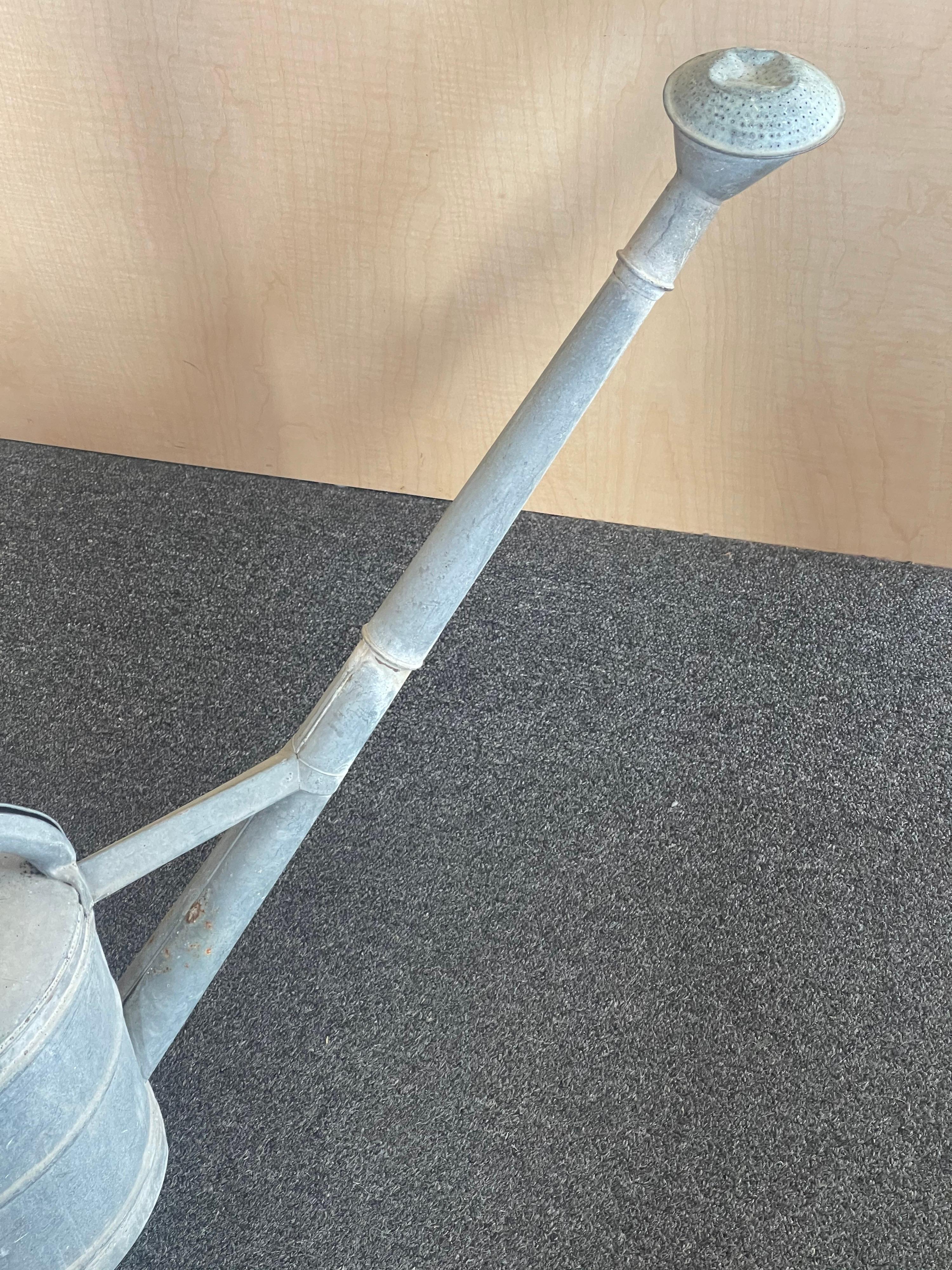 Vintage Galvanized Steel Watering Can by Schneiderkanne In Good Condition For Sale In San Diego, CA