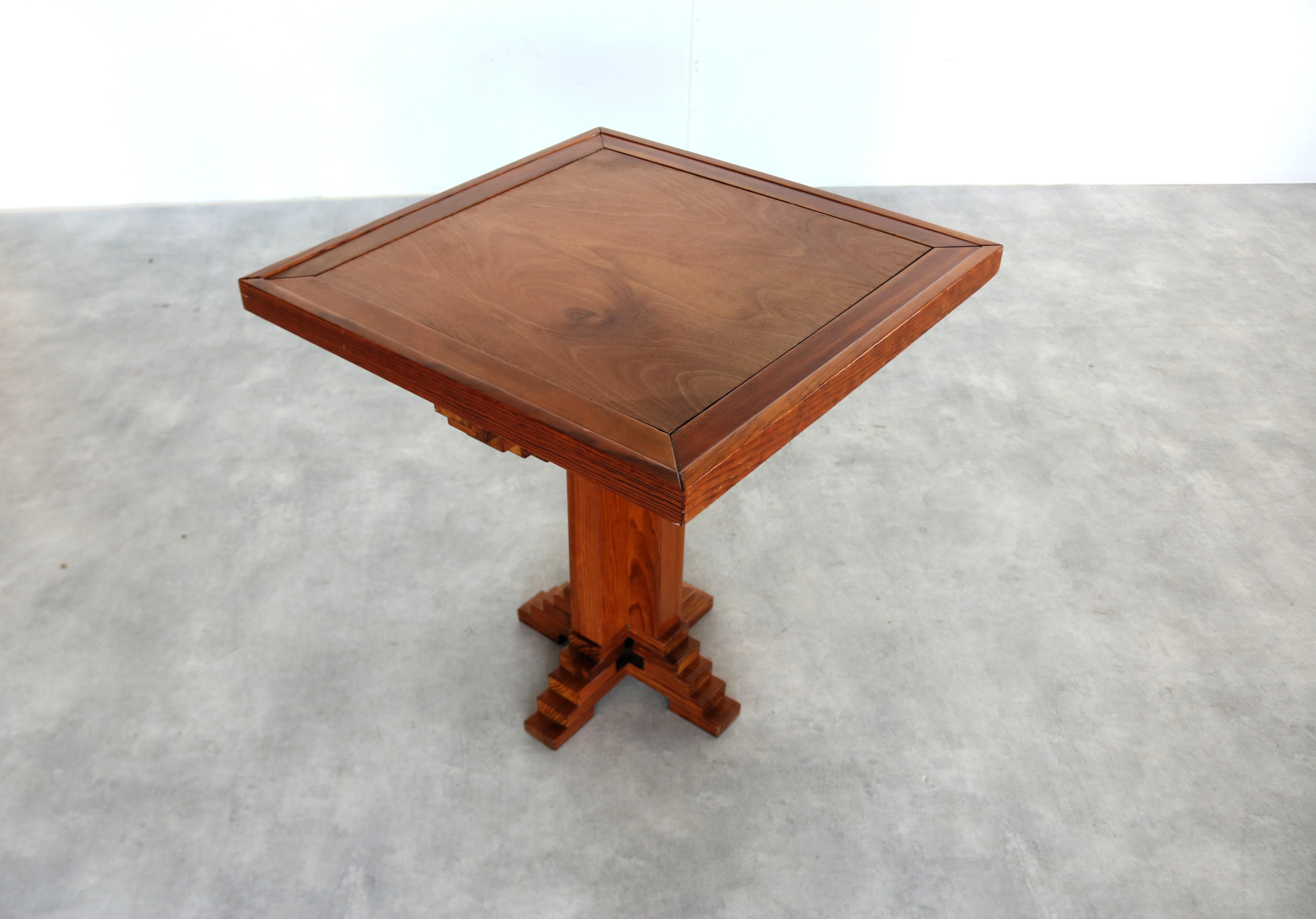 Vintage gaming table  table  poker table  1970s In Good Condition For Sale In Lemmer, NL