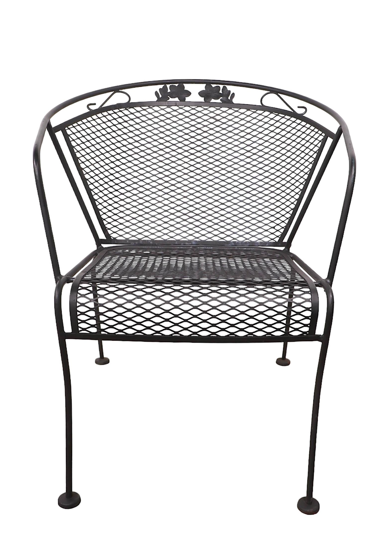 Sedia da pranzo da giardino vintage att. a The Woodard Furniture Company  1960/70 in vendita 2