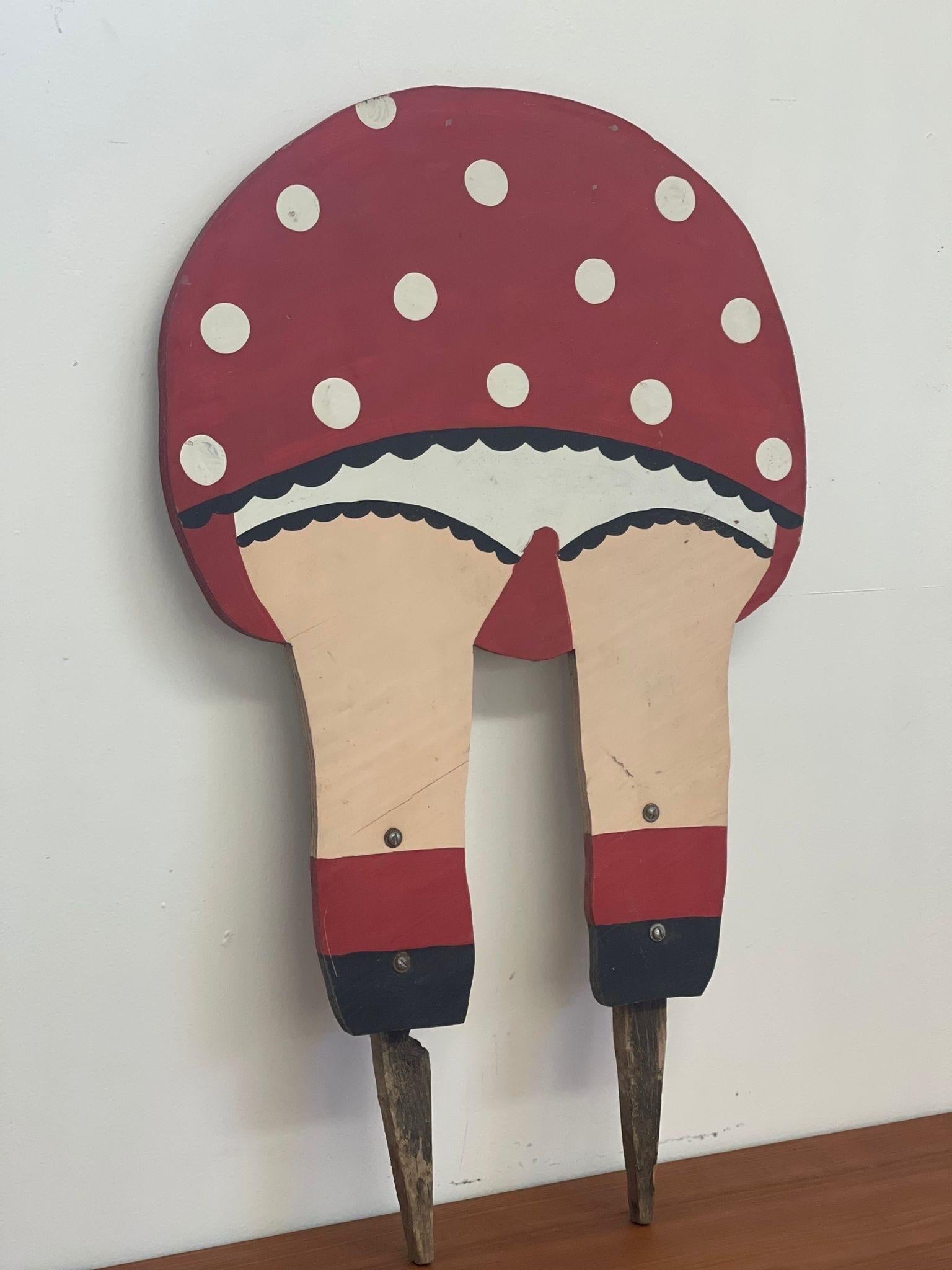 Red and White Spotted Mushroom Garden Decoration . No Makers Mark. Vintage Condition Consistent with Age as Pictured.

Dimensions. 19 W ; 30 H