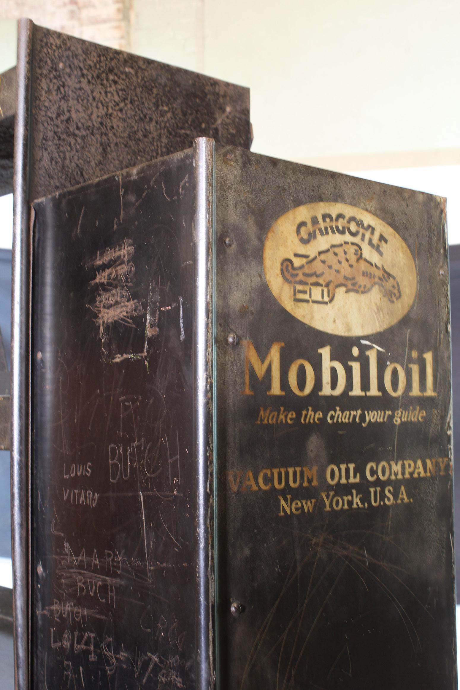 Vintage Gargoyle Mobil Oil Metal Display Rack 7