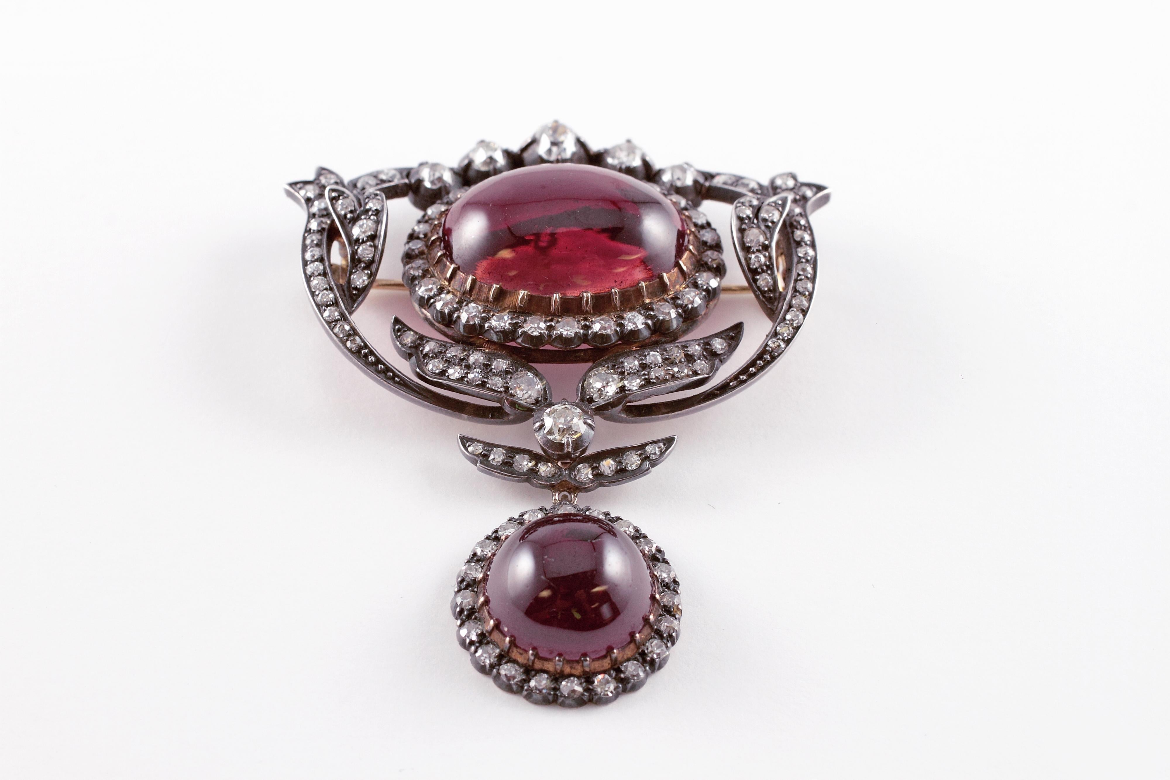 Victorian Garnet 4.50 Carat Diamond Brooch  In Good Condition For Sale In Dallas, TX