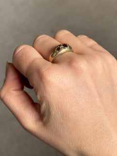 Vintage Garnet 9 Carat Gold Three-Stone Star Setting Ring