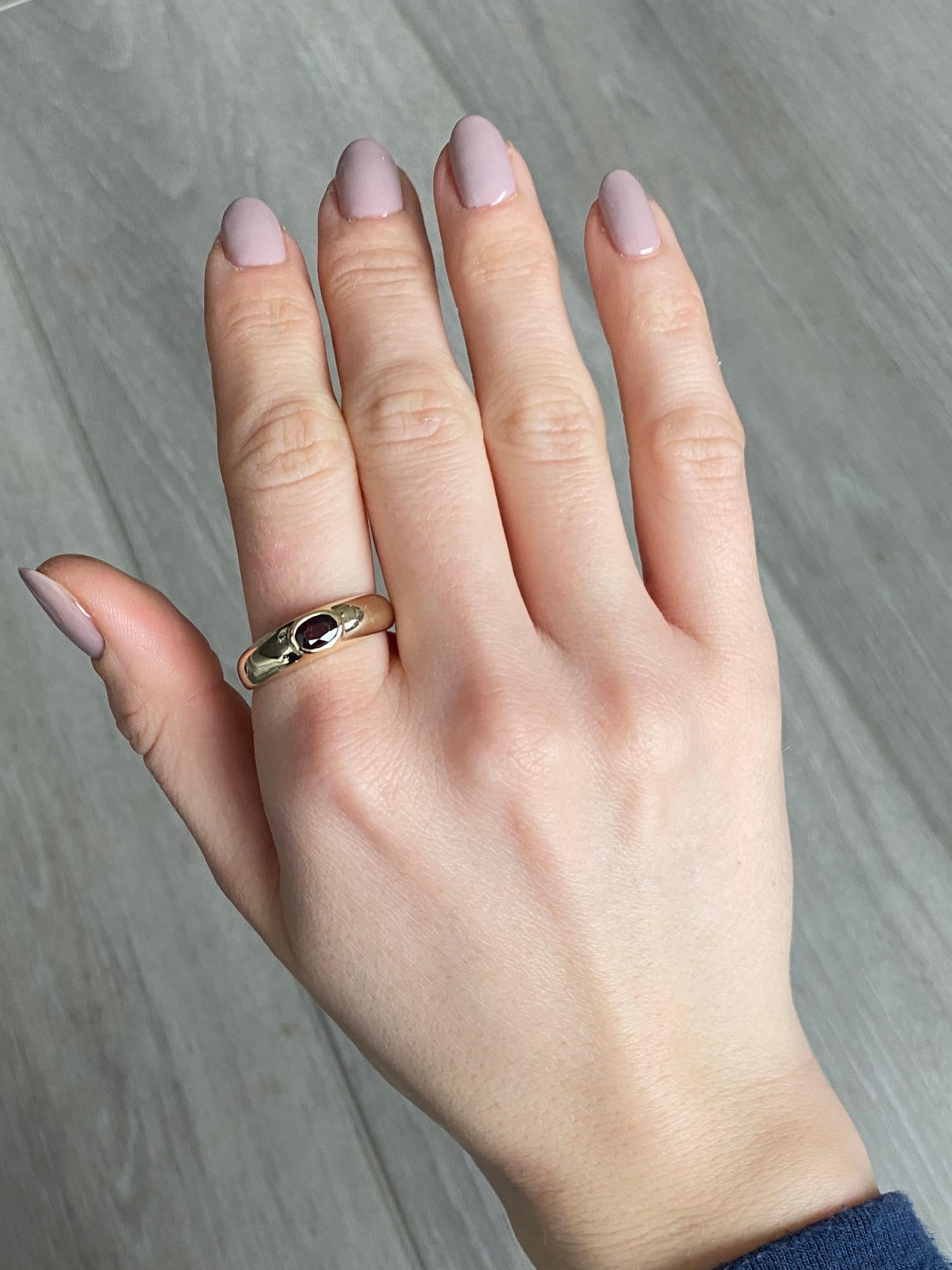 Bandring aus Granat und 9 Karat Gold im Zustand „Gut“ in Chipping Campden, GB