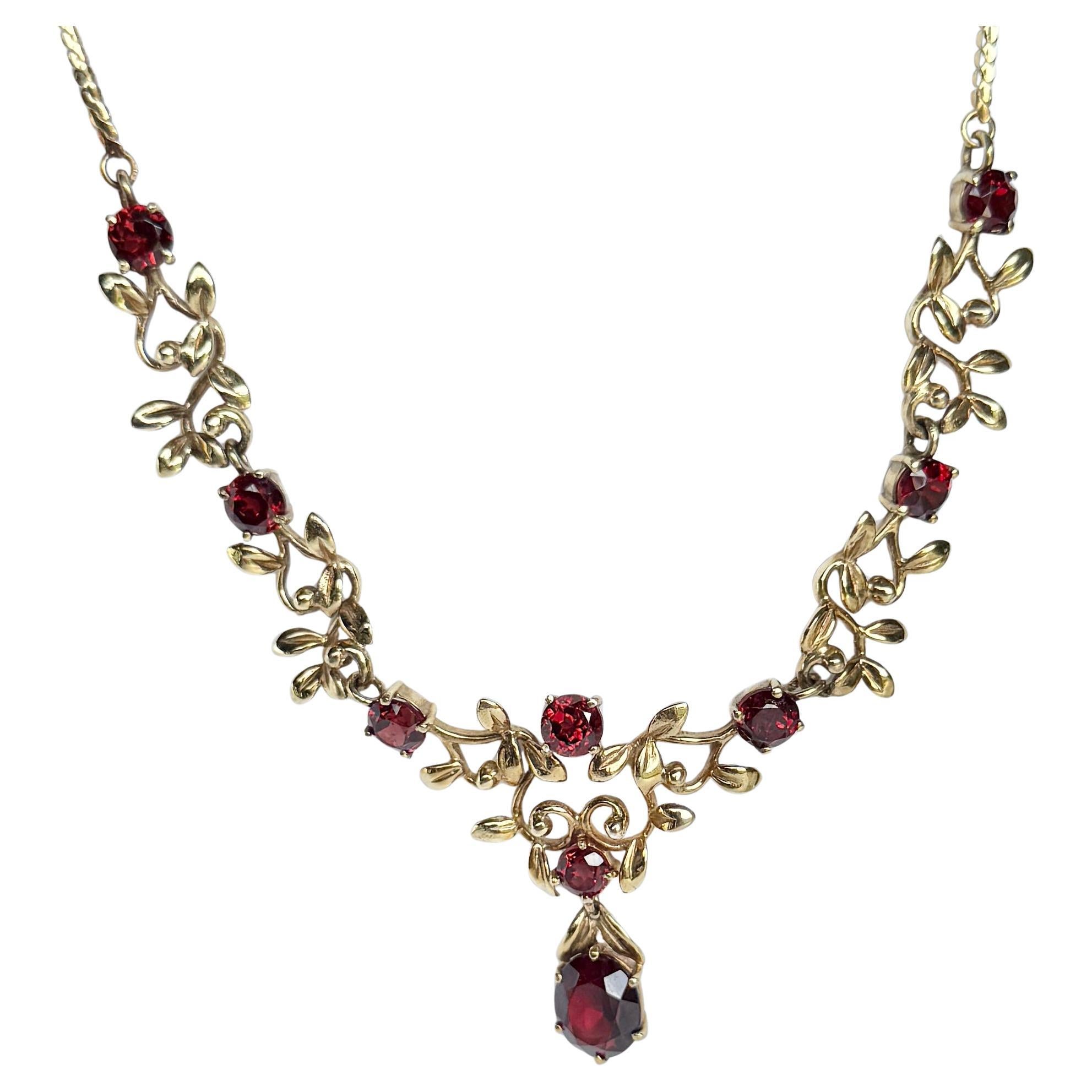 Vintage Garnet and 9 Carat Yellow Gold Necklace