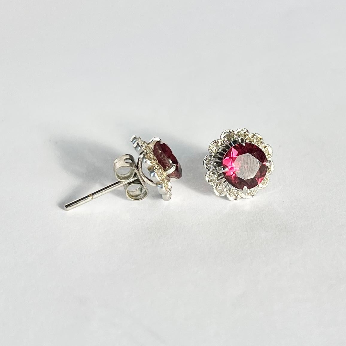 Round Cut Vintage Garnet and Diamond 9 Carat White Gold Cluster Stud Earrings For Sale