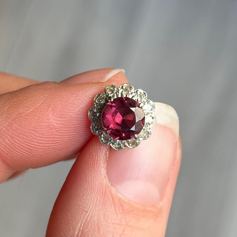 Vintage Garnet and Diamond 9 Carat White Gold Cluster Stud Earrings In Good Condition For Sale In Chipping Campden, GB