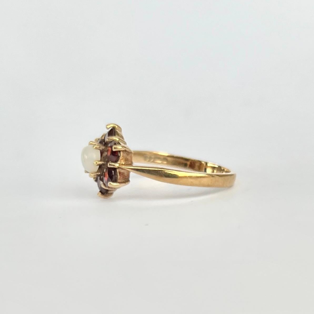 Cabochon Vintage Garnet and Opal 9 Carat Gold Cluster Ring For Sale