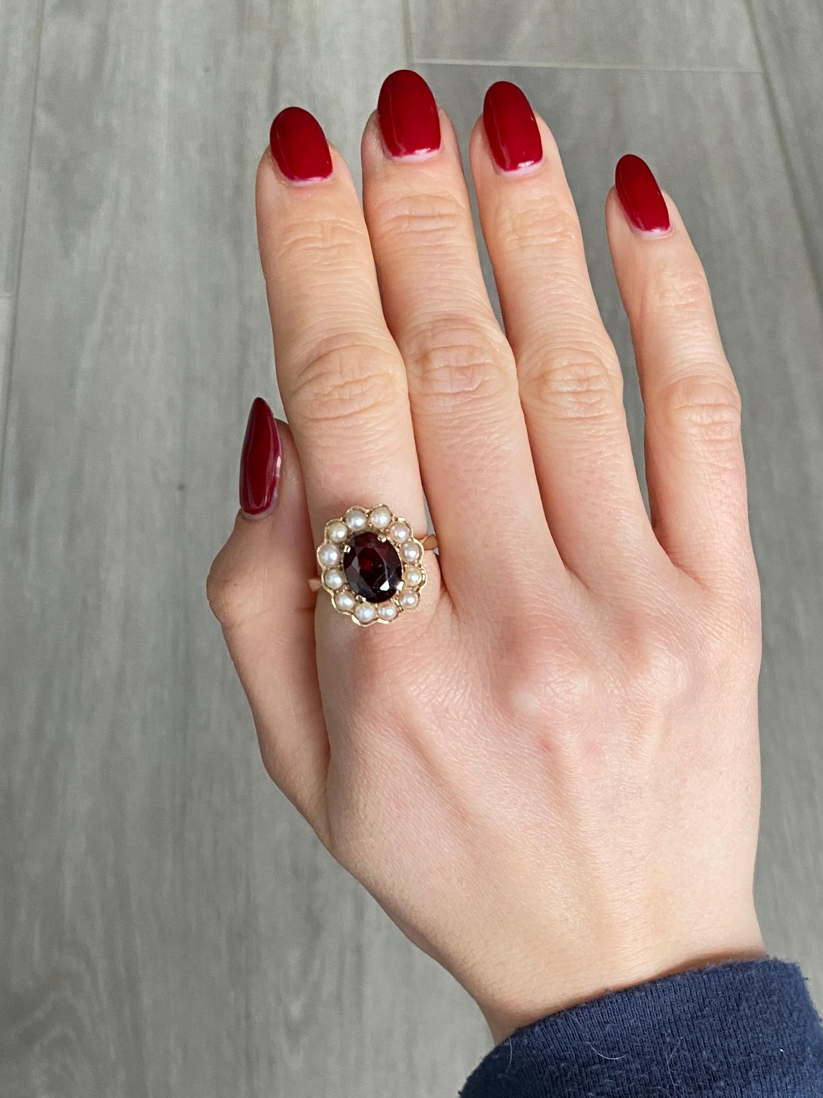 vintage garnet cluster ring