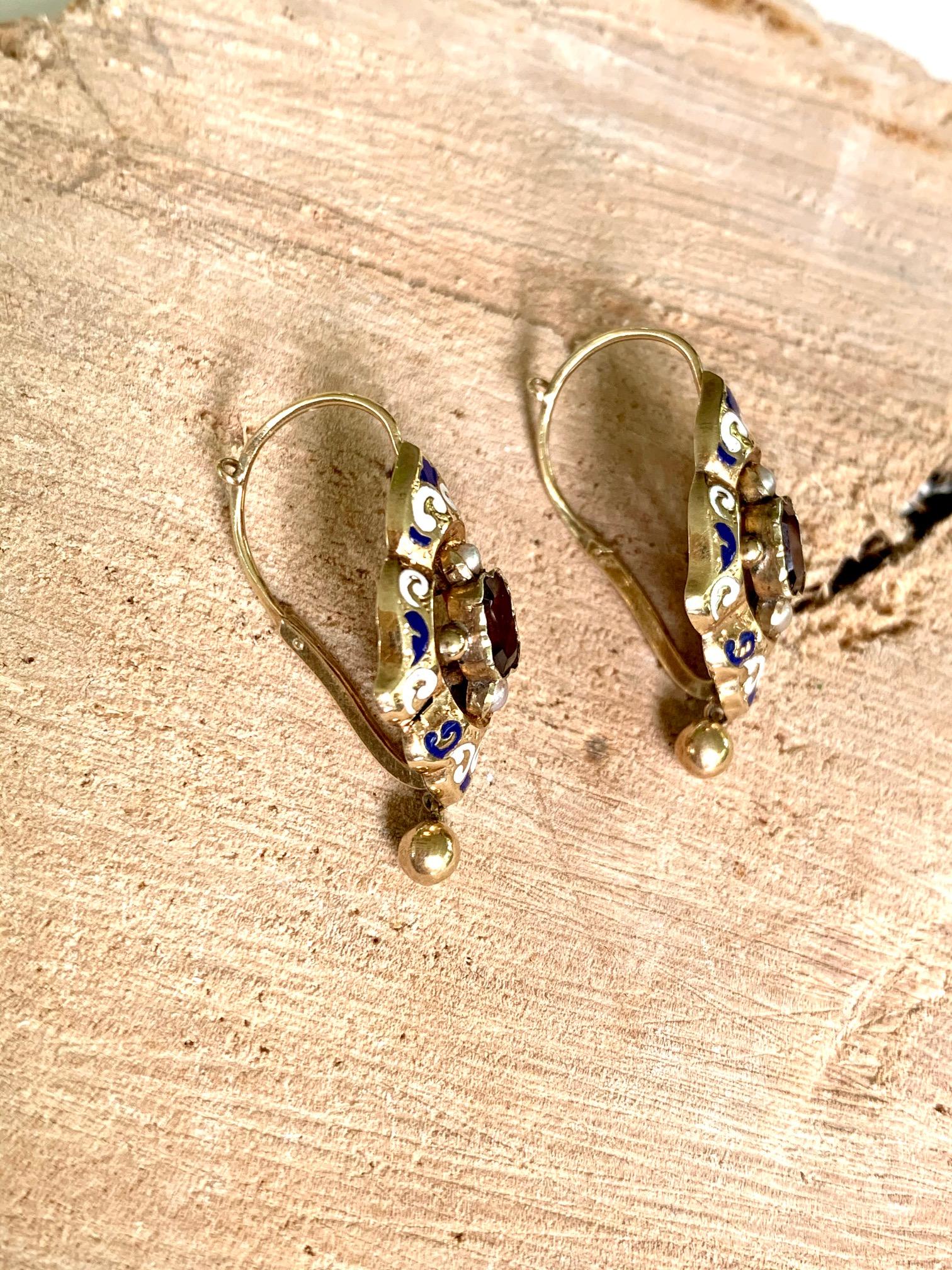 Emerald Cut Vintage Garnet and Pearl Enamel Gold Drop Earrings