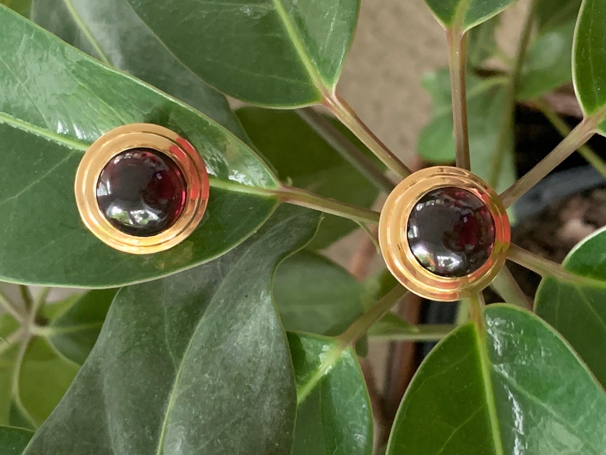 vintage garnet earrings gold