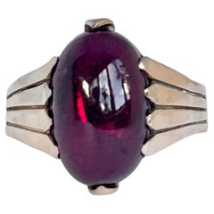 Vintage Garnet Cabochon and 9 Carat Gold Signet Ring