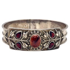 Vintage Garnet Cabochon Bracelet Flower Silver Silver Gilt