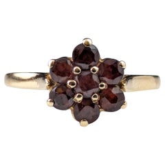 Vintage Garnet cluster ring, flower, 9k yellow gold