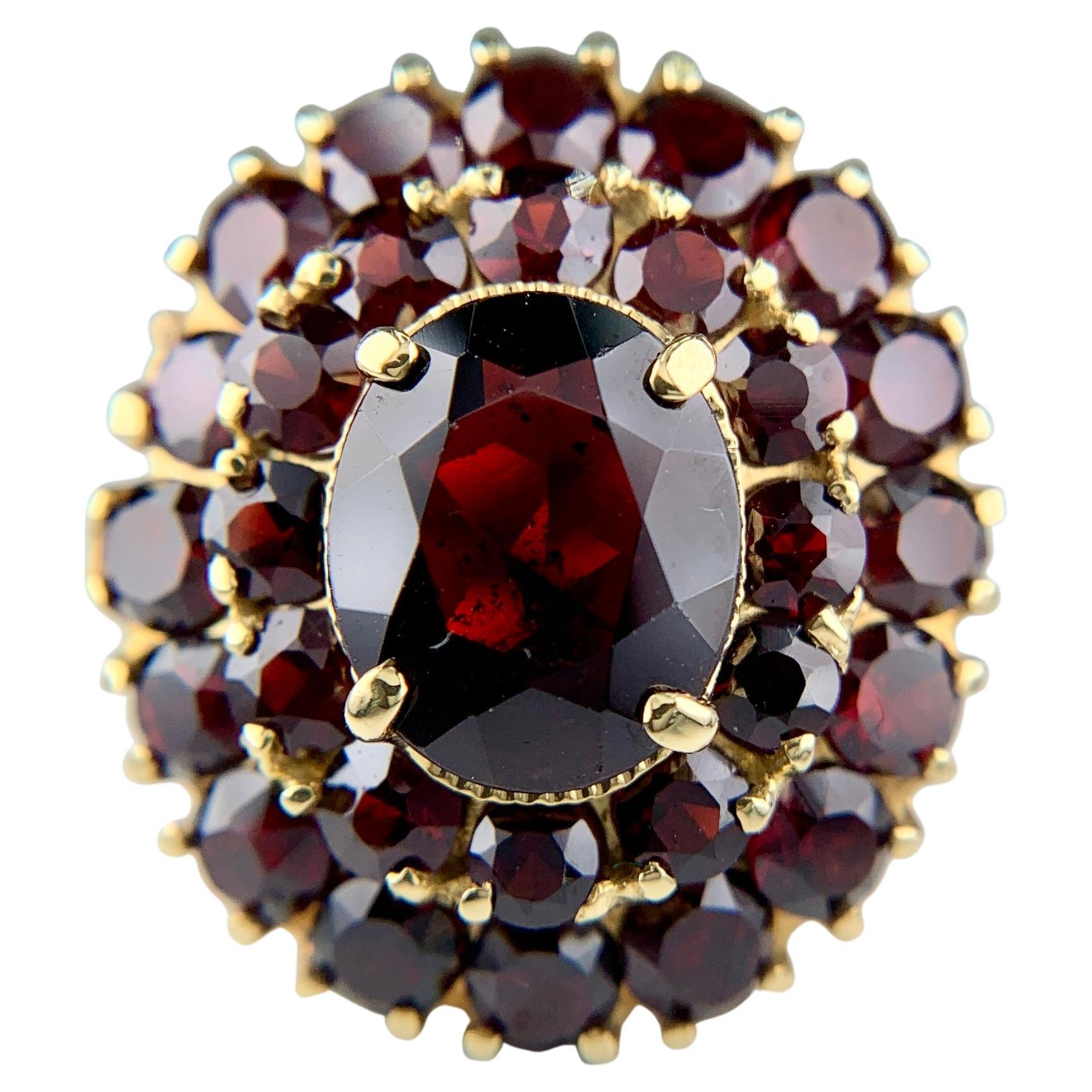 Vintage Garnet Cluster Ring Italy 18k Yellow Gold