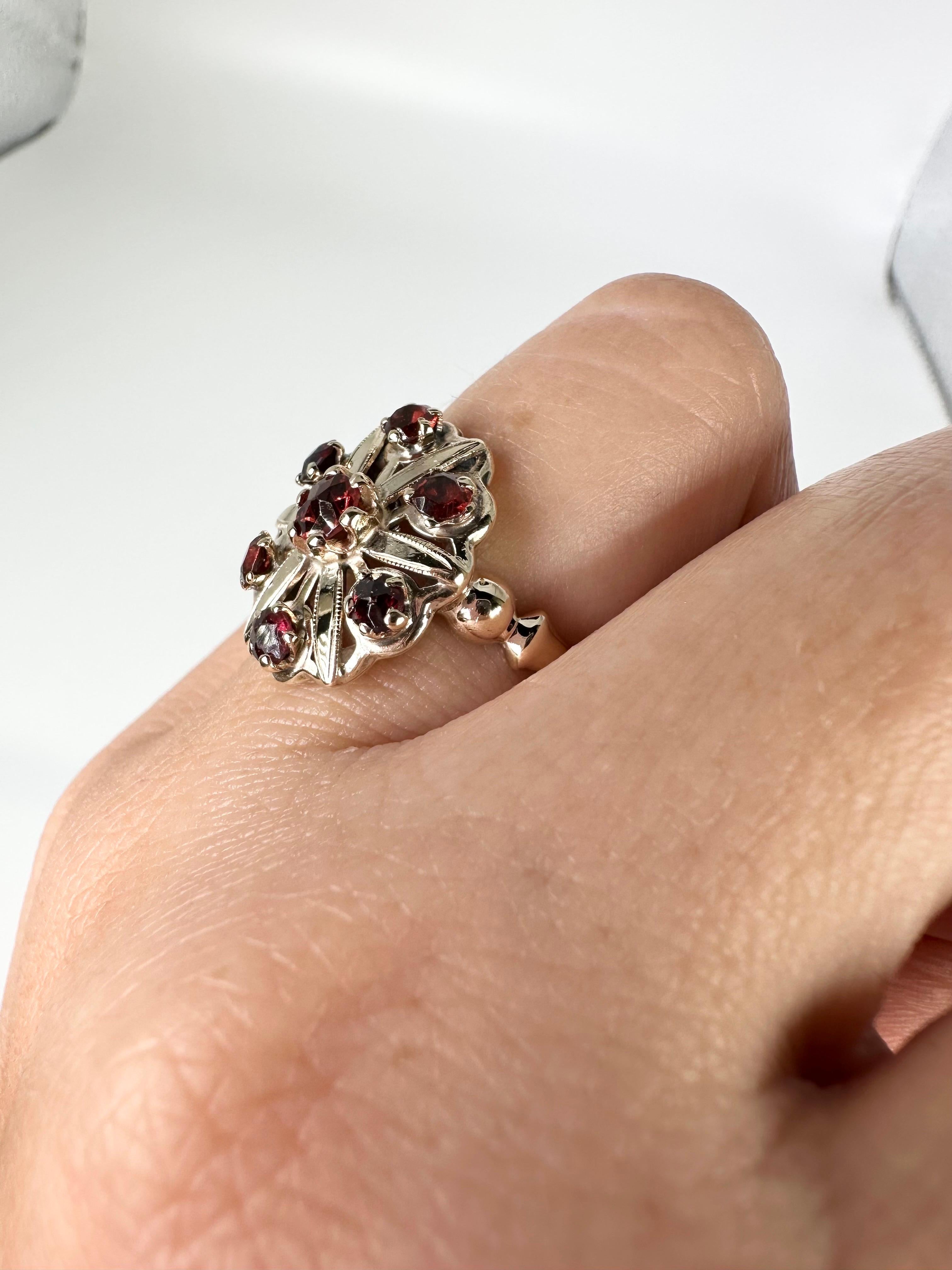 Vintage garnet rign made in cocktail style with stunning red garnets! The ring is made in 14KT yellow gold with delicate filigree artwork on the ring.
GOLD: 14KT gold
NATURAL garnet(S)
Clarity/Color: Slightly Included/Brownish