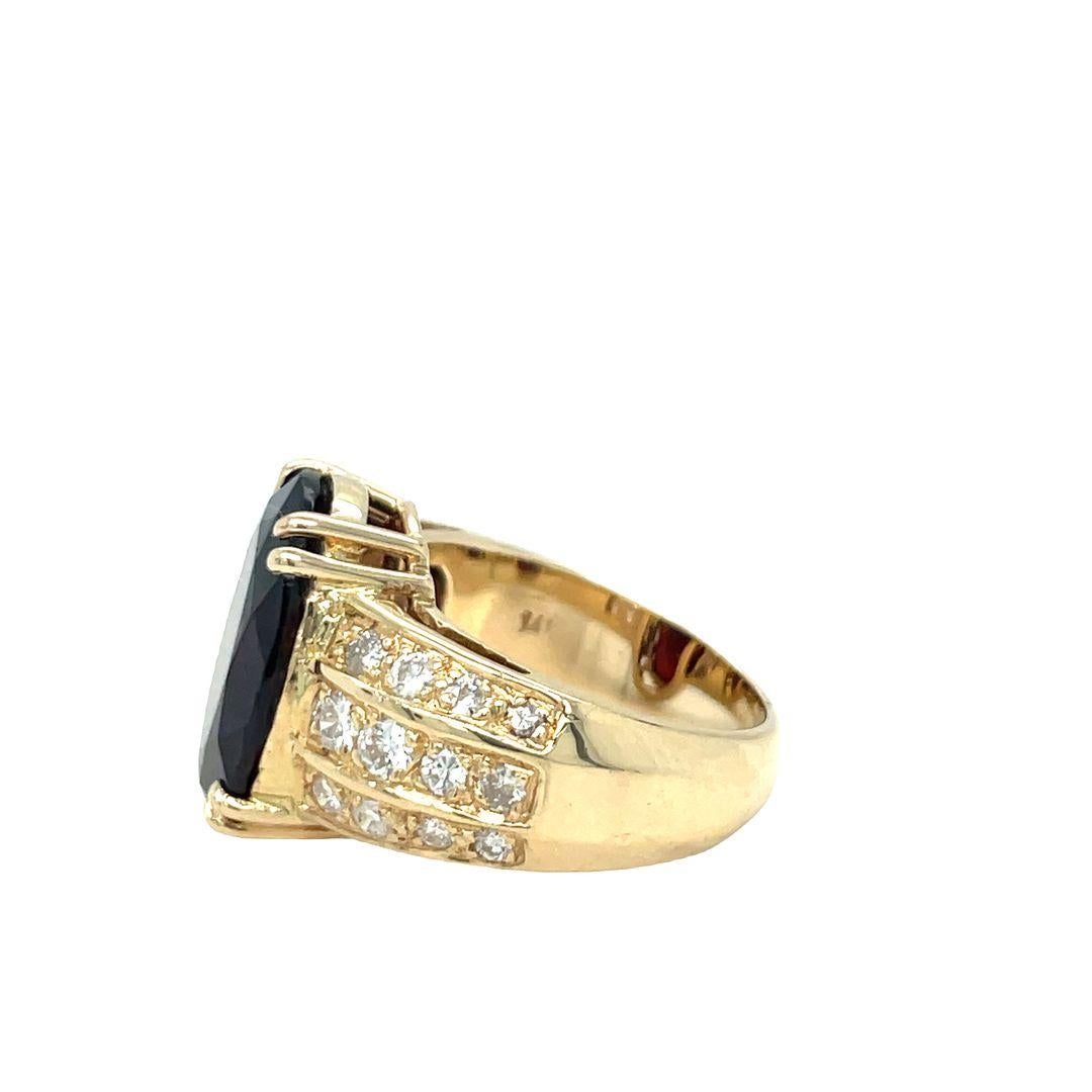Vintage-Cocktailring mit Granat und Diamant aus 14 Karat Gelbgold Damen im Angebot