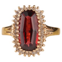 Retro Garnet & Diamond Ring