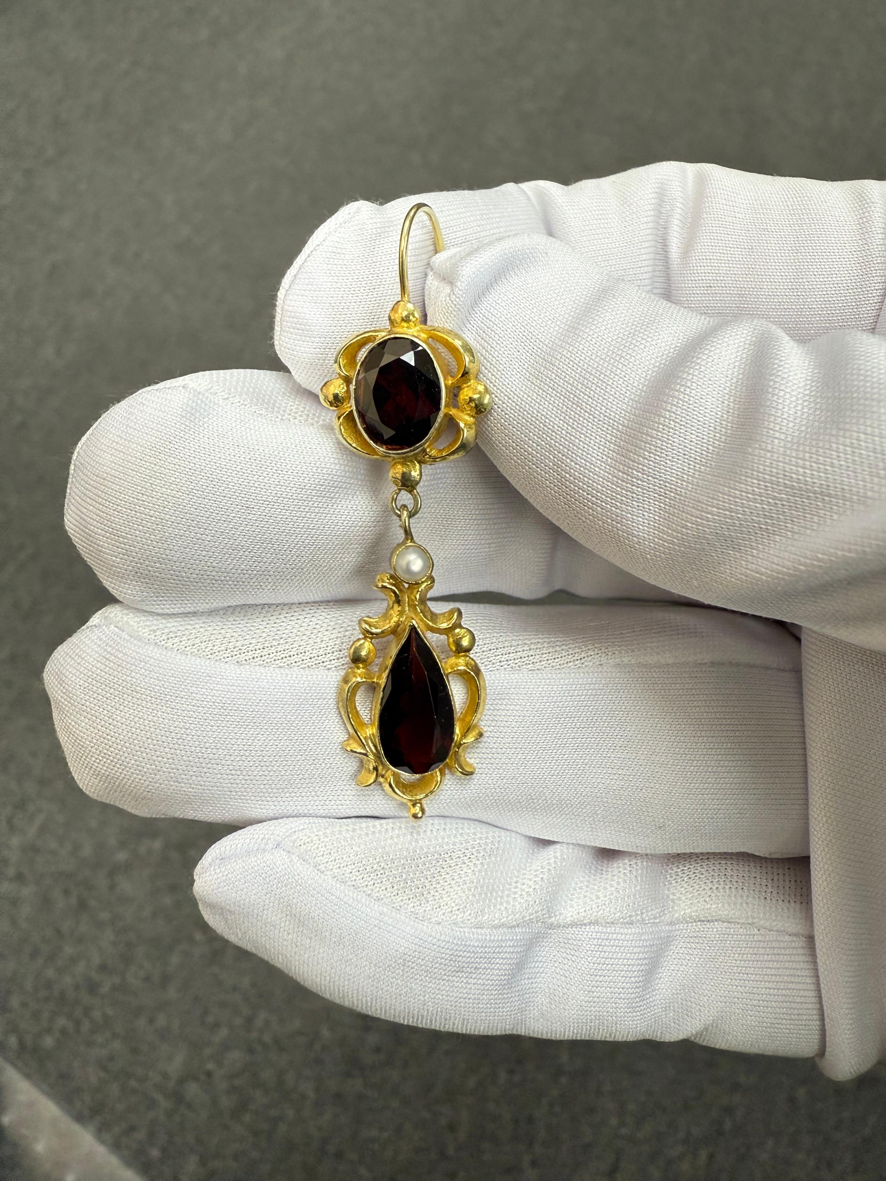 Vintage Garnet Pearl Drop Earrings 14k Yellow Gold For Sale 5