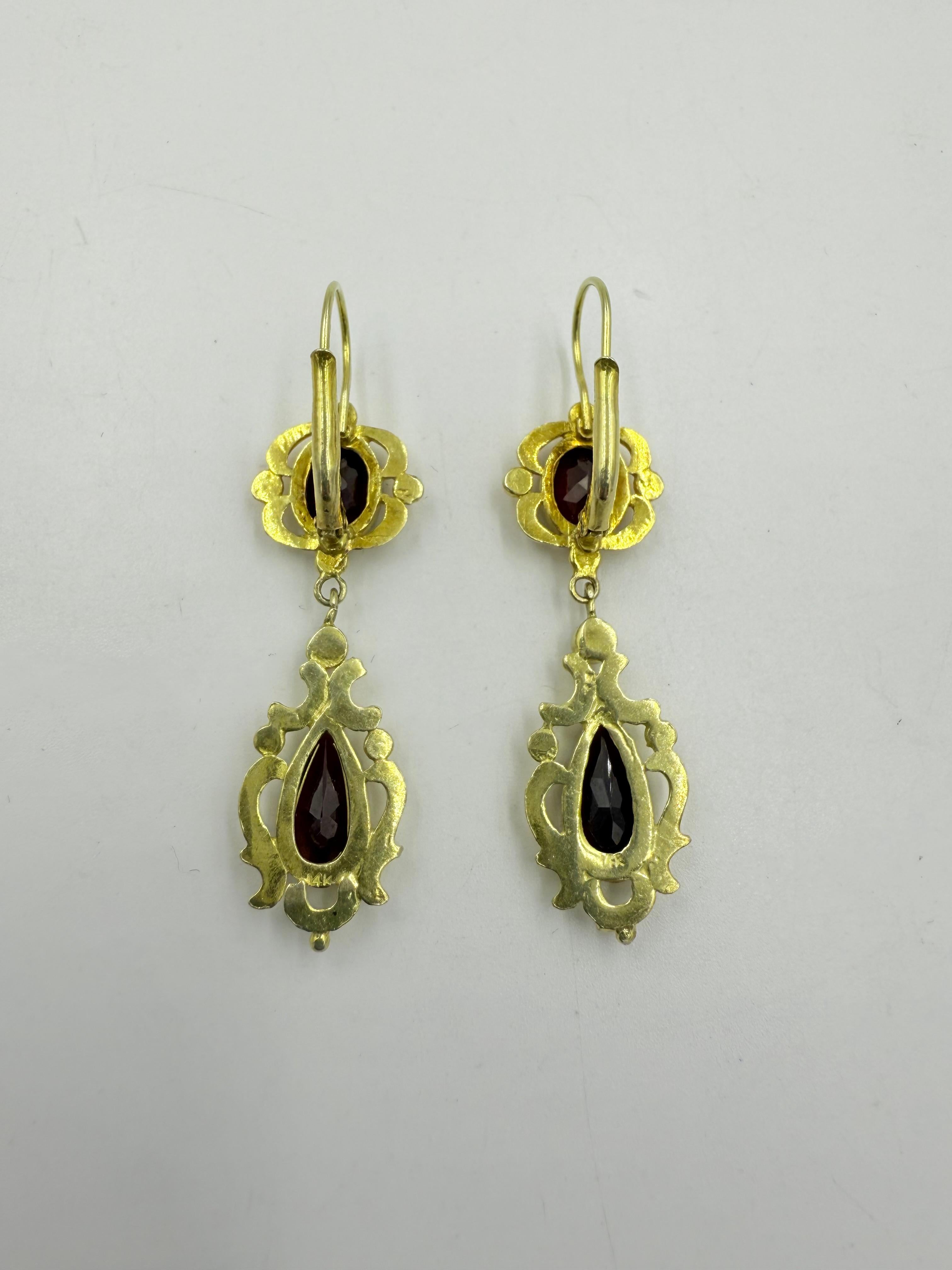 Vintage Garnet Pearl Drop Earrings 14k Yellow Gold For Sale 2